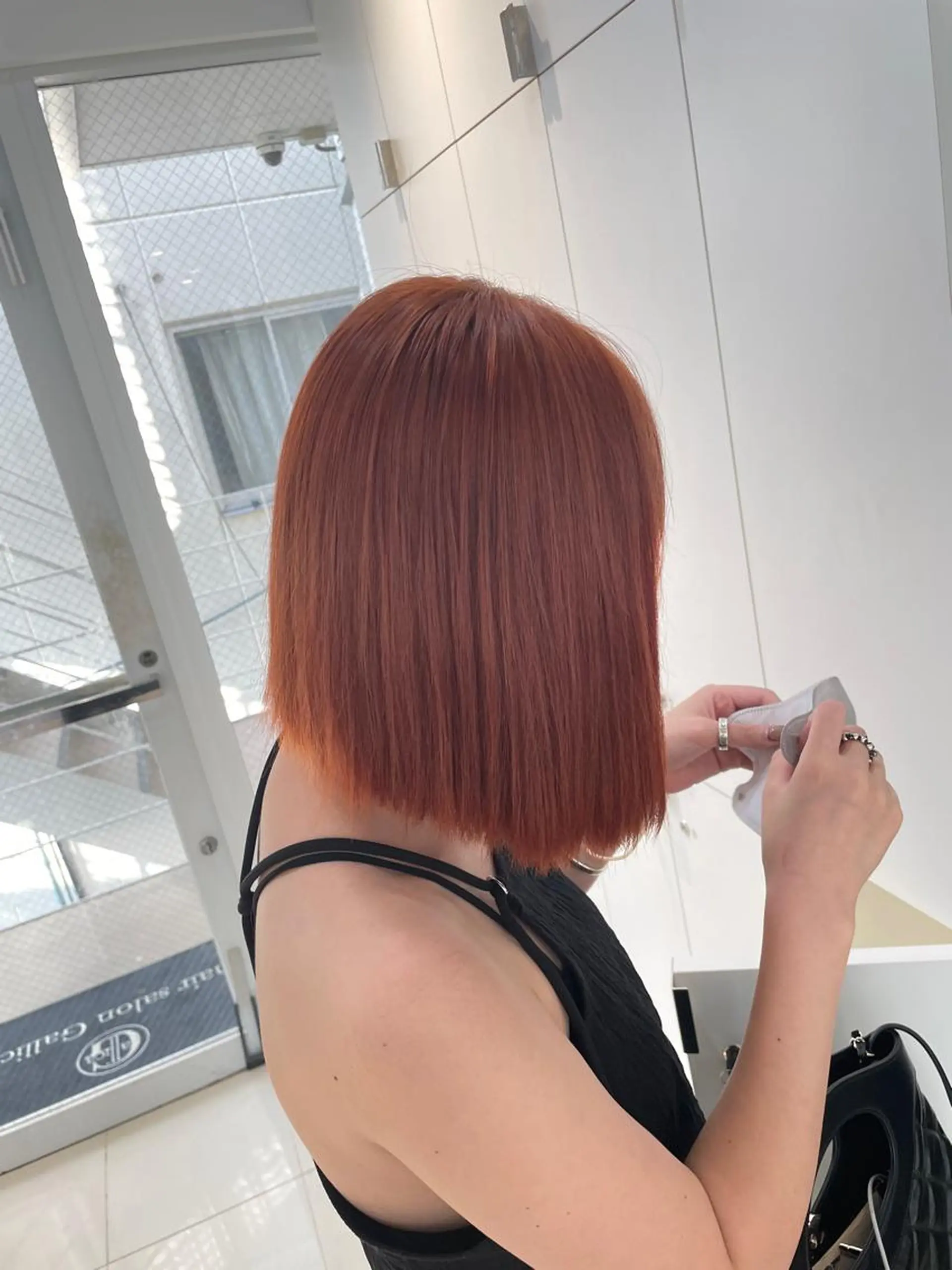 ミディアム カラー ヘアアレンジ ベージュカラー オレンジ オレンジベージュ カット ヘアカラー トリートメント ヘッドスパ ヘアセット 艶髪✨寒色カラー✨ 翁長孝輔のヘアスタイル