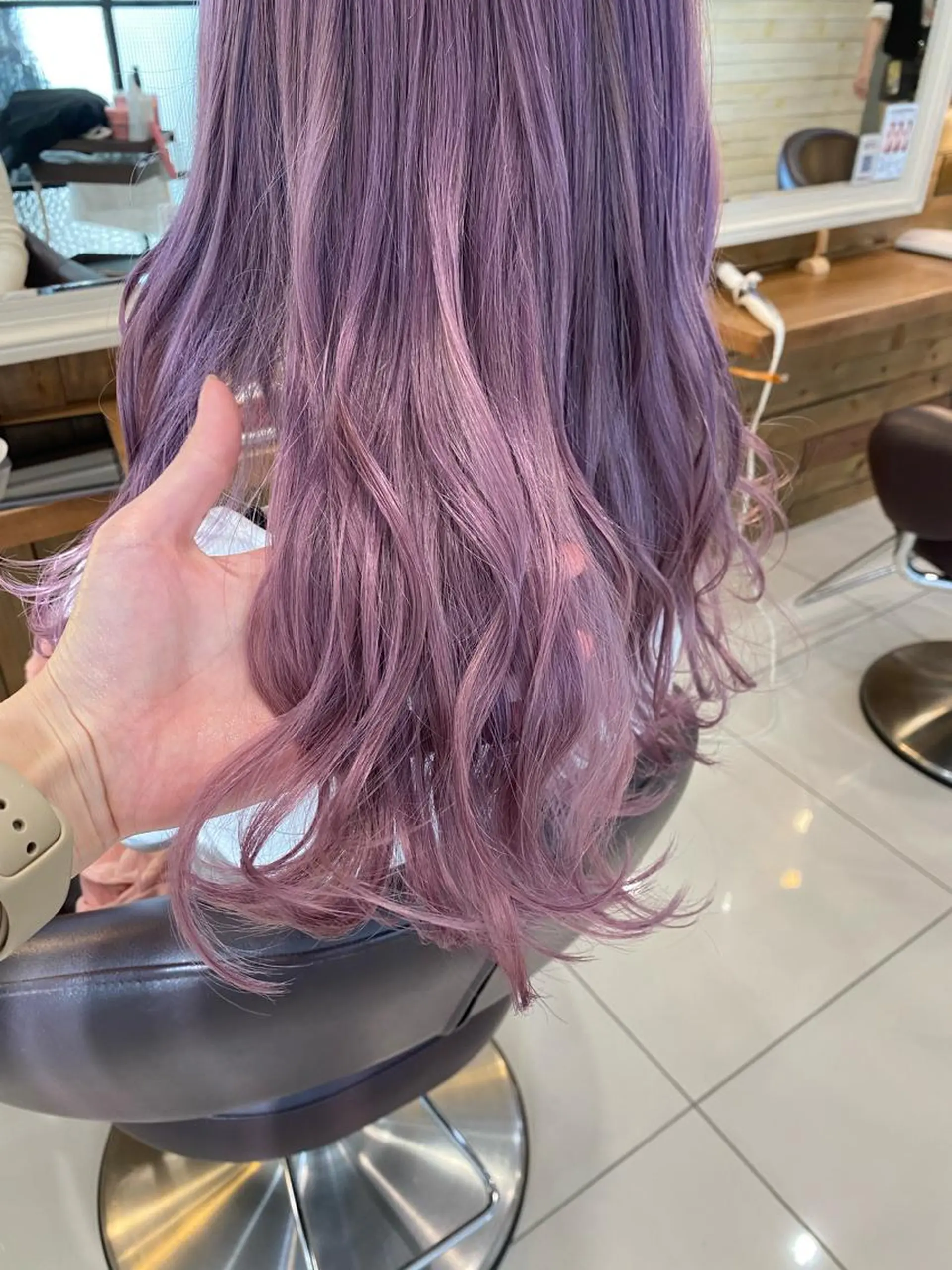 セミロング カラー riho/ブリーチ/ デザインカラー/辻堂のヘアスタイル