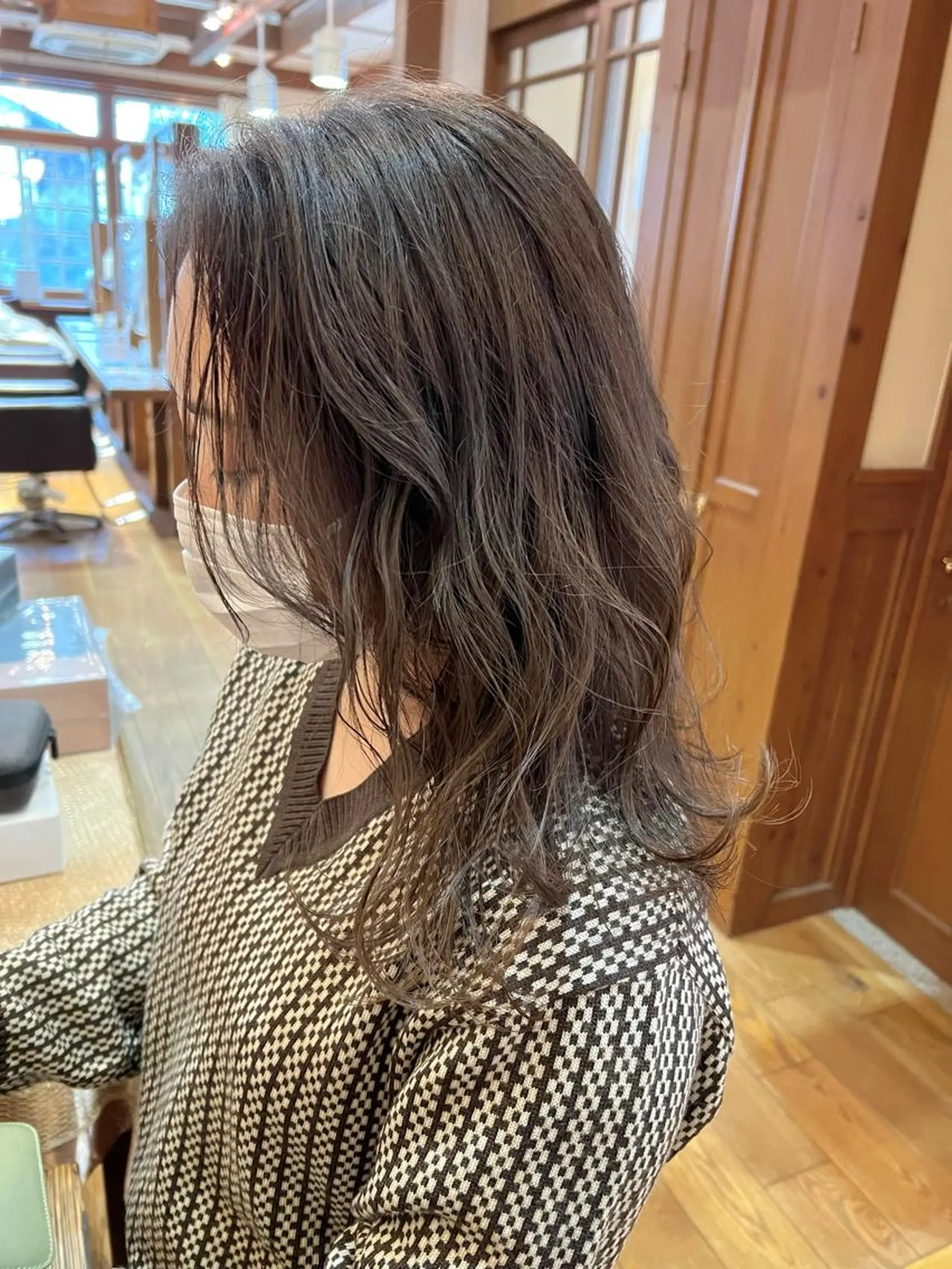 ミディアム カラー パーマ Artist 藤﨑紘成のヘアスタイル