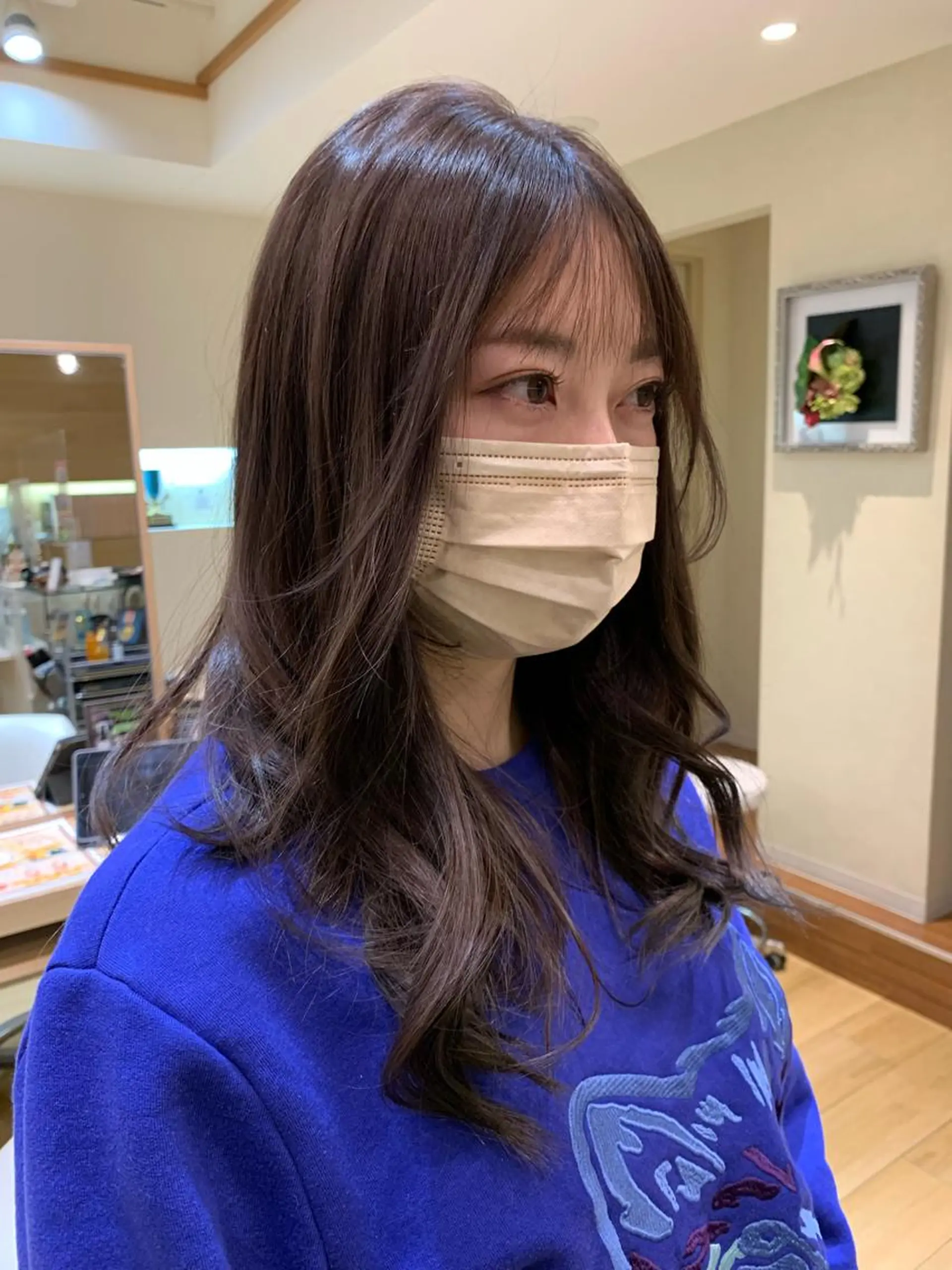 セミロング カラー 透明感カラー 全国1位🥇世界5位 小野田　礼花のヘアスタイル