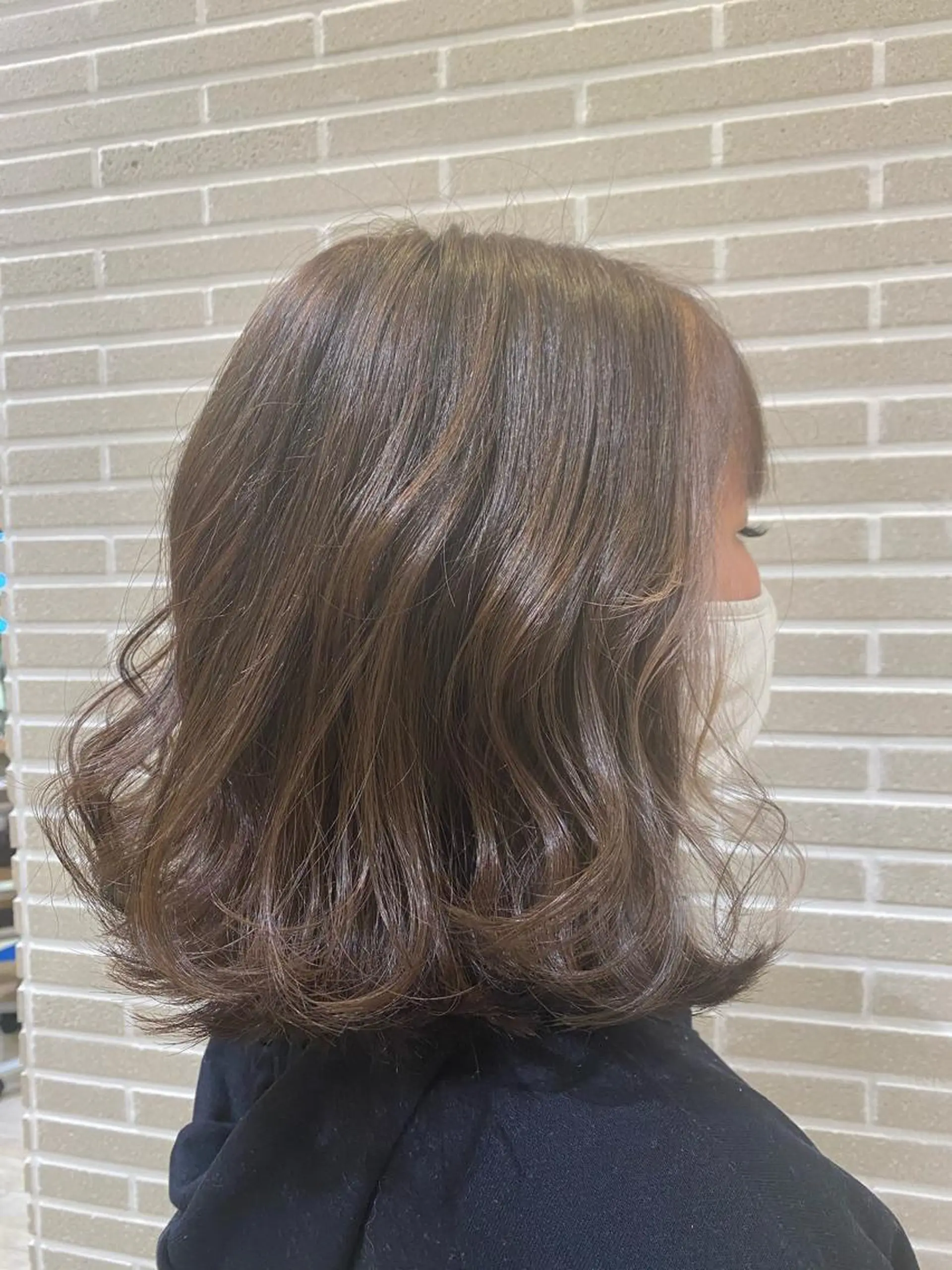 ミディアム カット ヘアカラー トリートメント 植田 菜月のヘアスタイル
