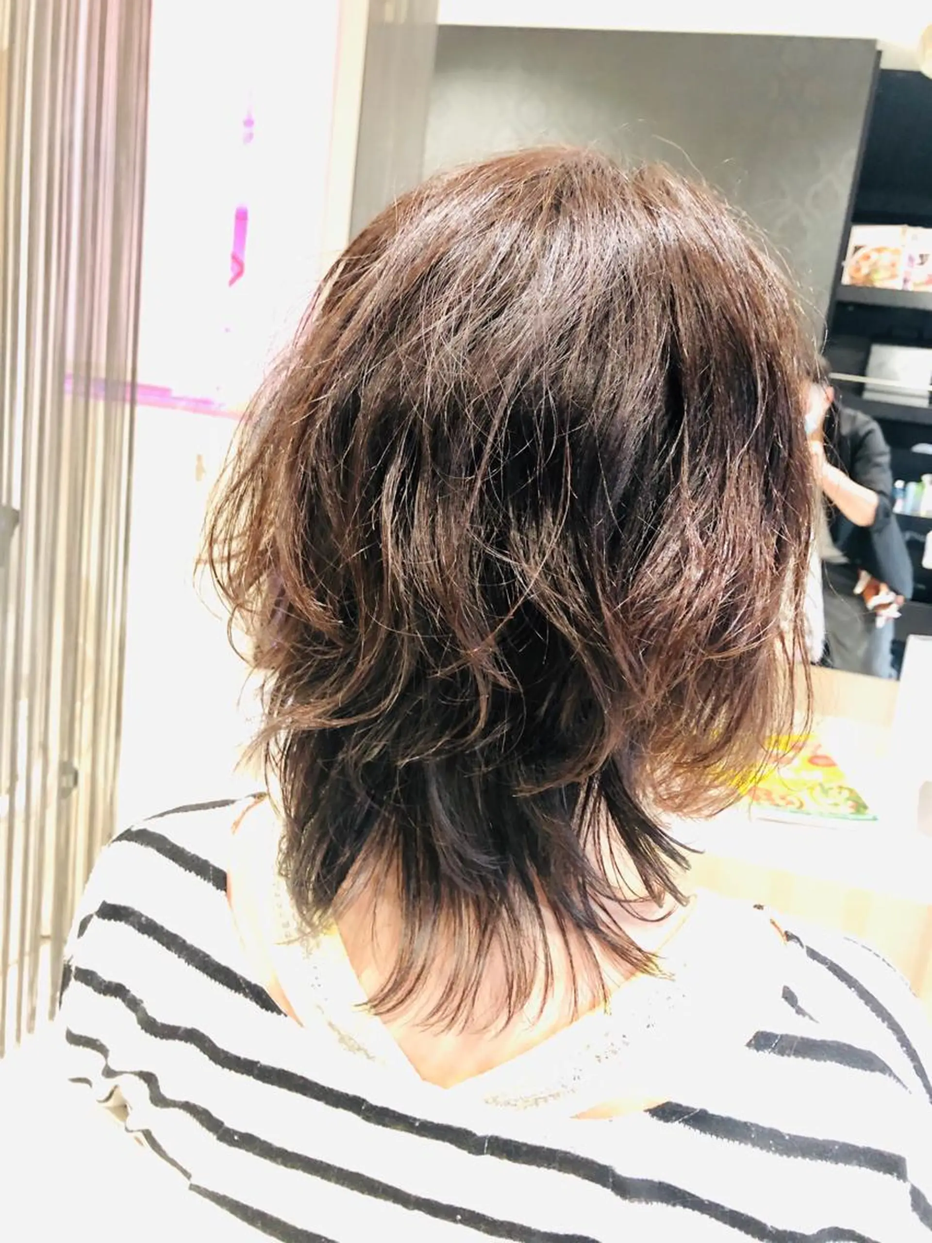 ミディアム ミディアムパーマ ハイレイヤー レイヤーカット ウルフカット ウルフレイヤー Agu hair Ao 香取佐原店所属・蓑輪 ミノワのヘアスタイル