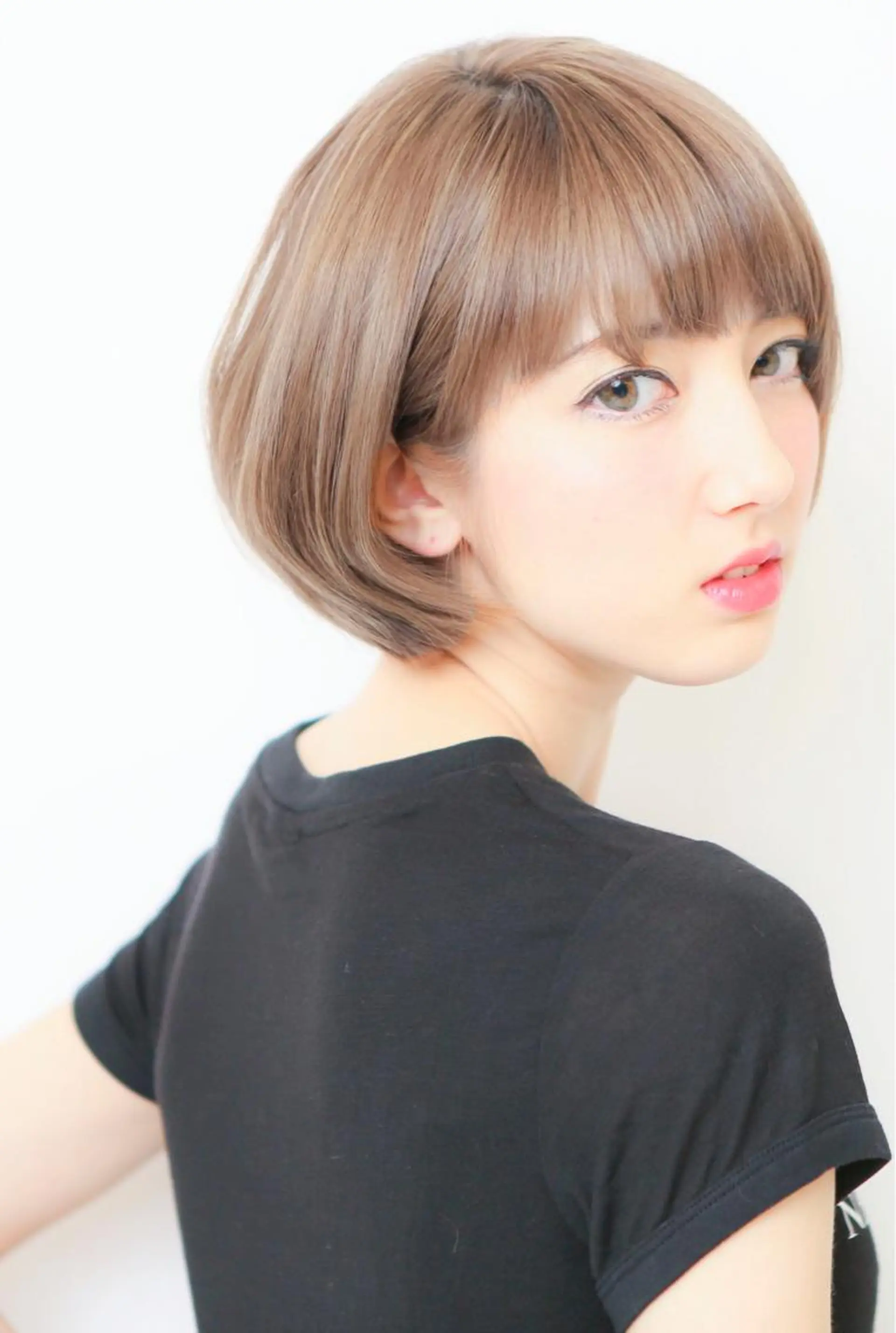 ショート カラー モテ髪透明感❤️ デイズヘアカラーのヘアスタイル