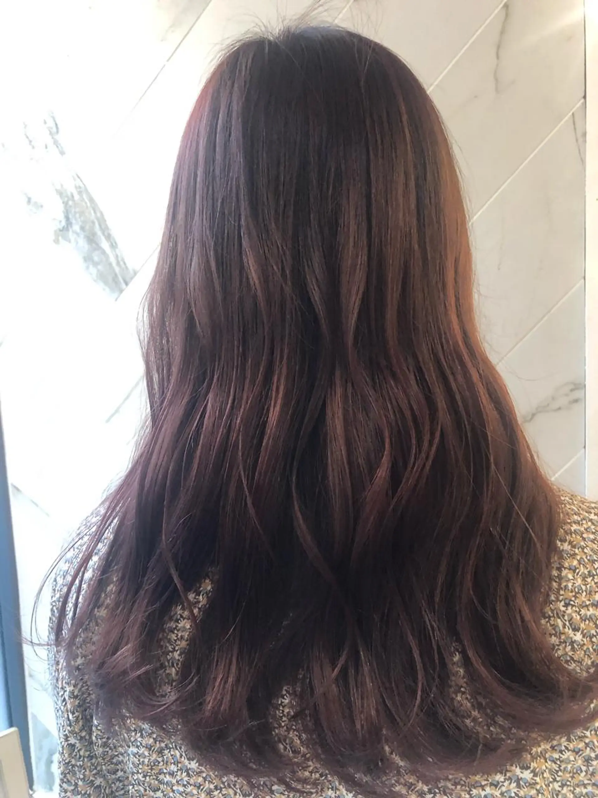 ロング カラー ブラウンカラー ピンクカラー ピンクブラウン 藤田 歩美のヘアスタイル