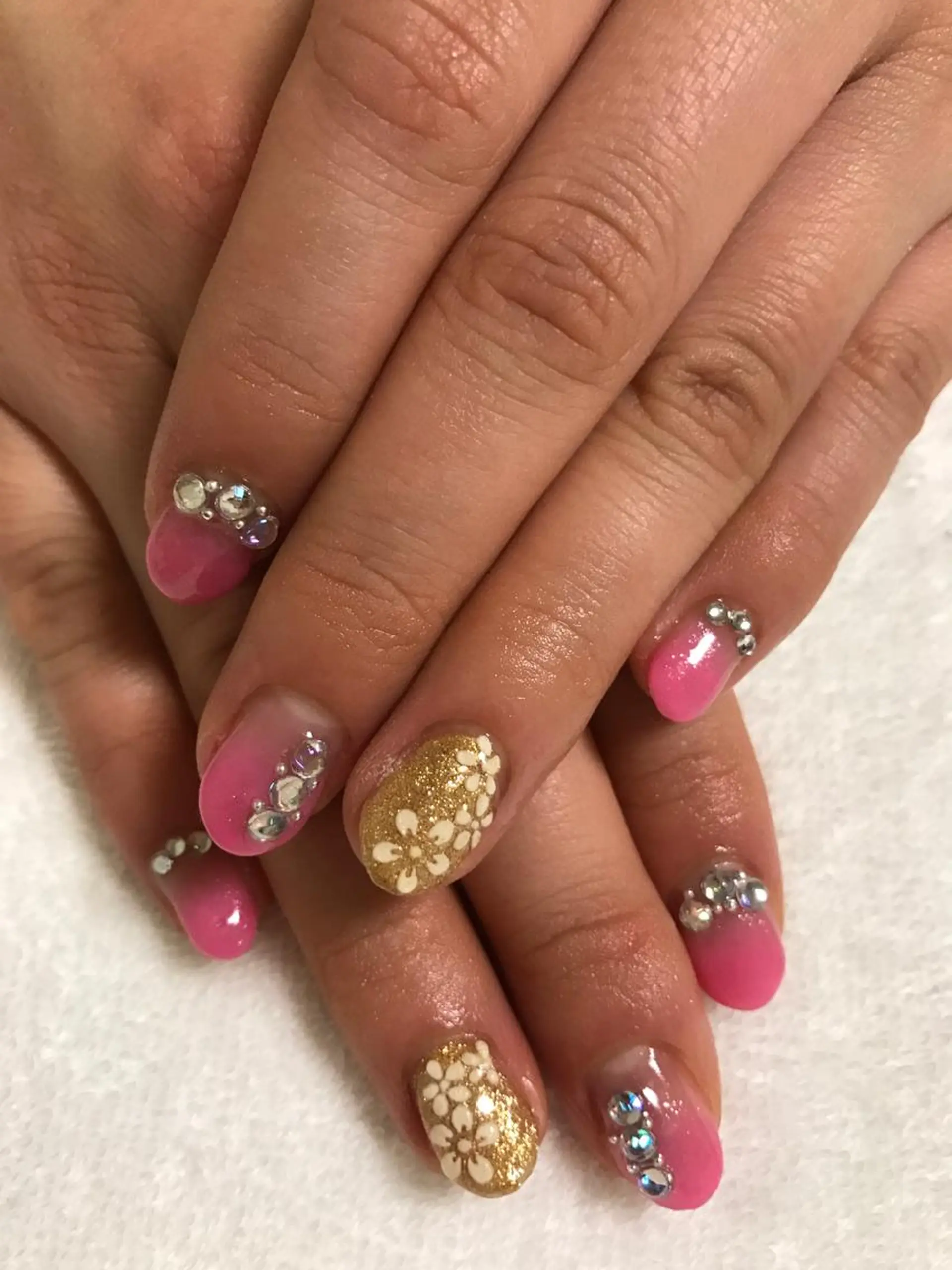 ネイル LOVEnail tomoのネイルデザイン