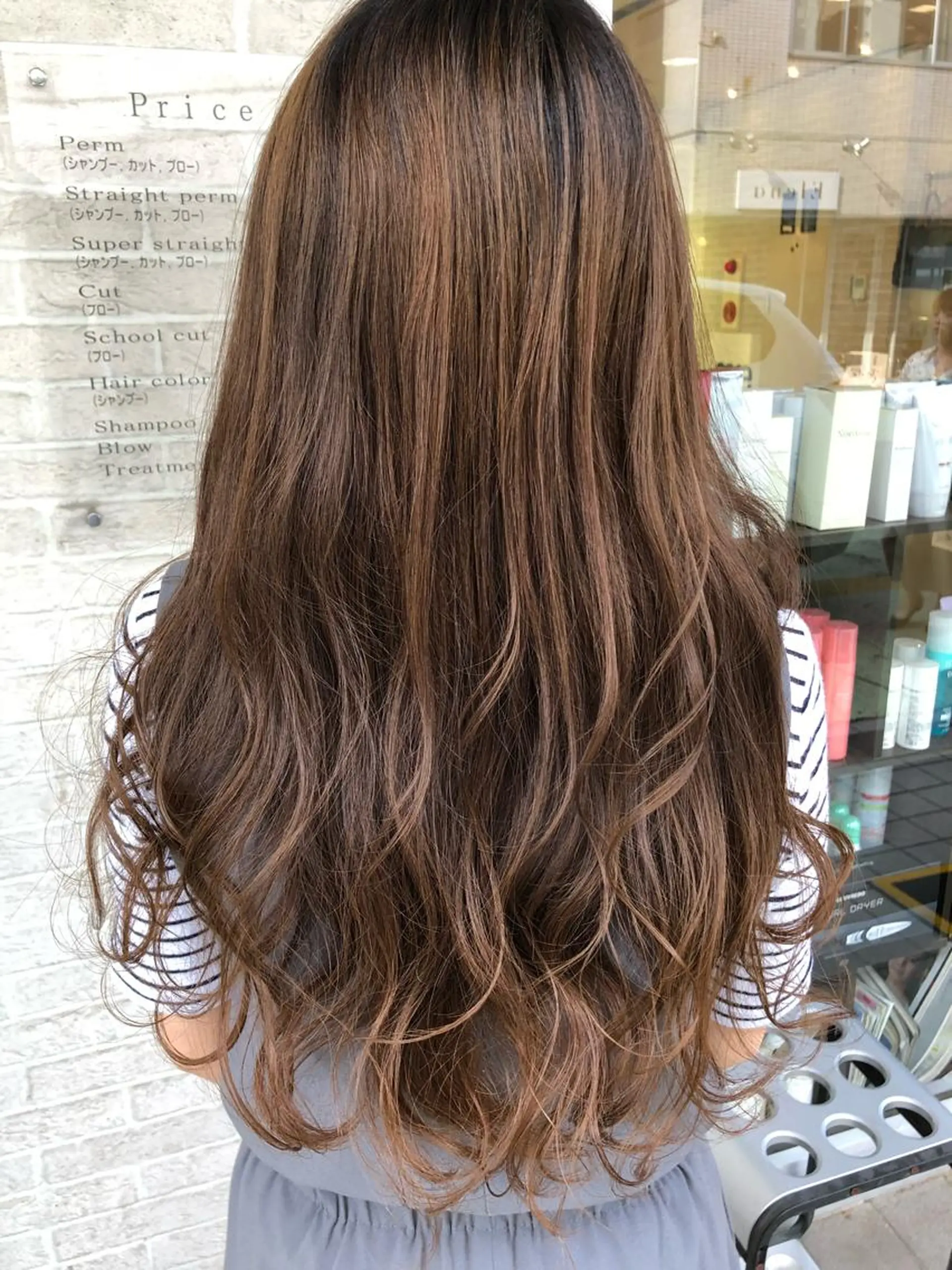 セミロング 西山 恵太郎のヘアスタイル