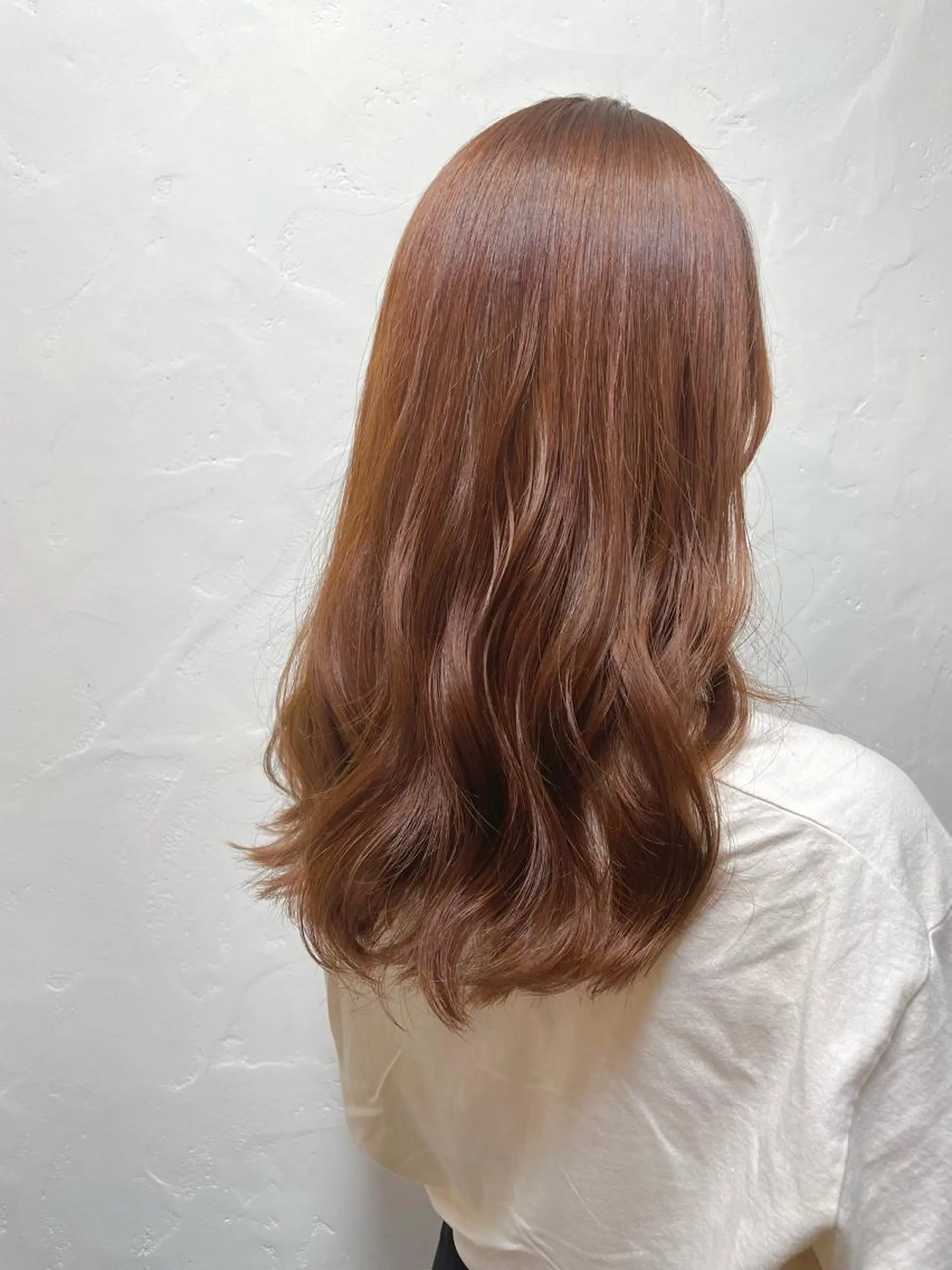 ミディアム カラー ベージュカラー オレンジ オレンジベージュ ふわっとレイヤー 🪽スガヤハルミのヘアスタイル