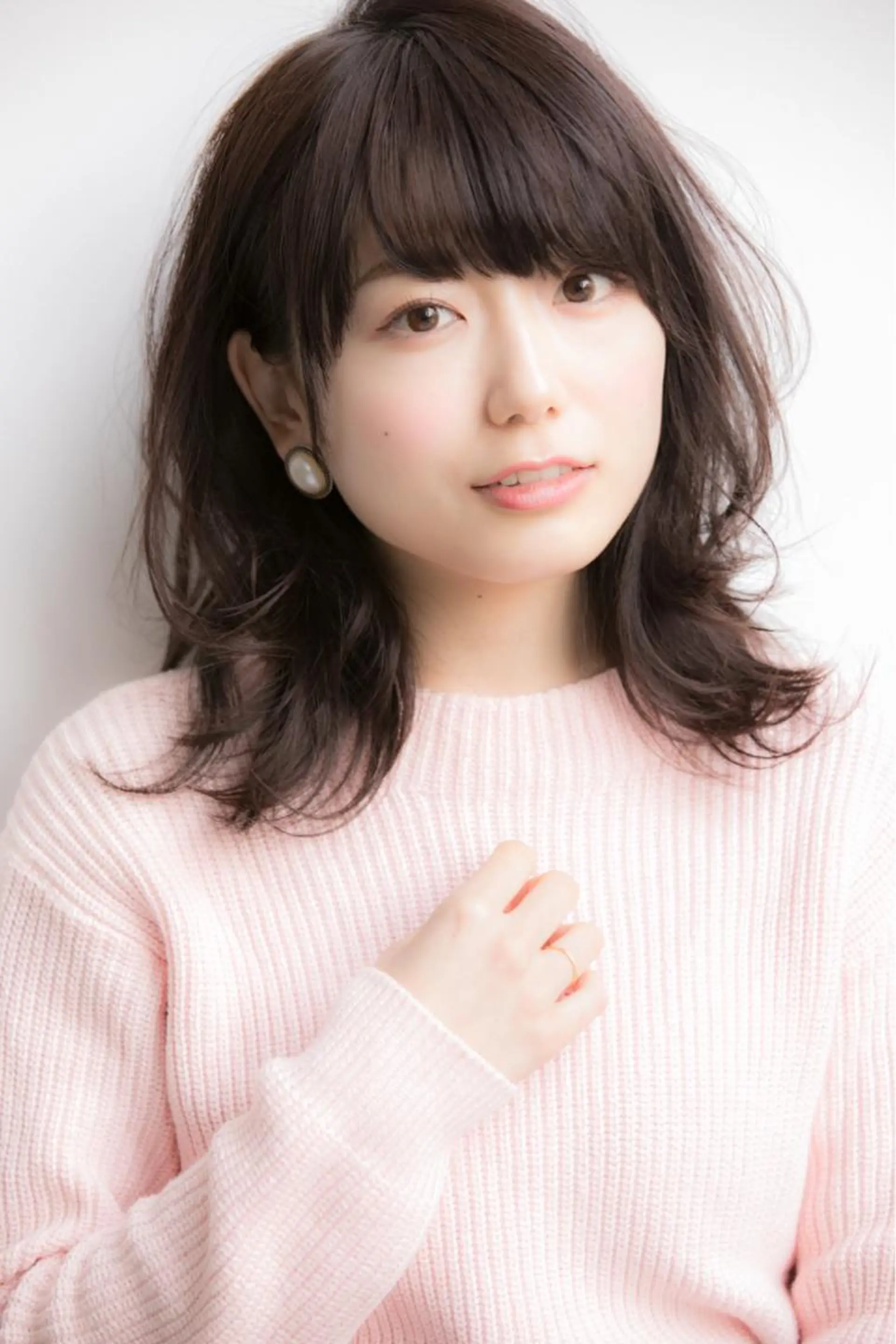 ミディアム パーマ コテ巻き風パーマ💛 池袋のヘアスタイル