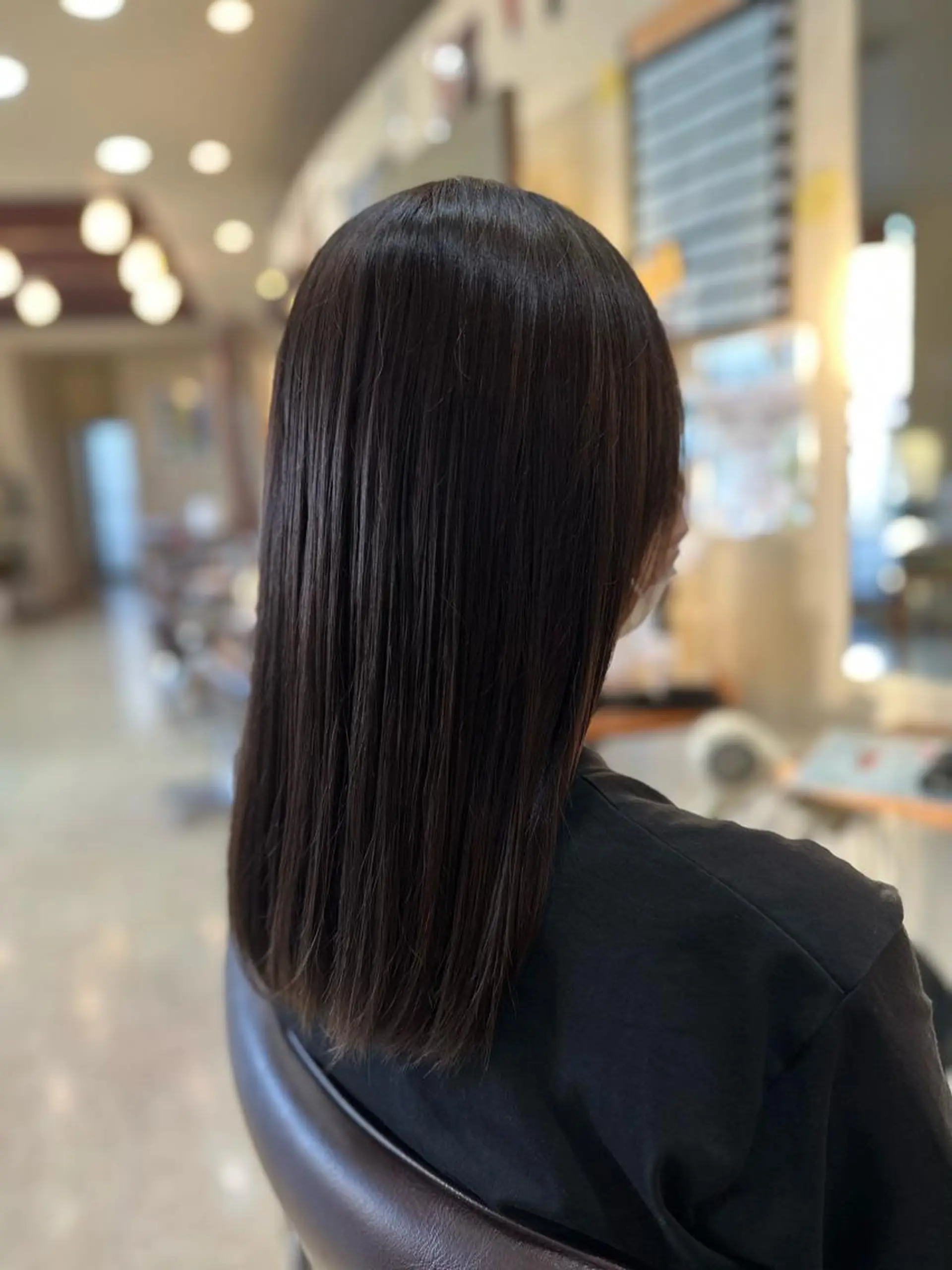 ロング カラー hair&makeRIHGA所属・鈴木希優 /ハイトーンカラーのヘアスタイル