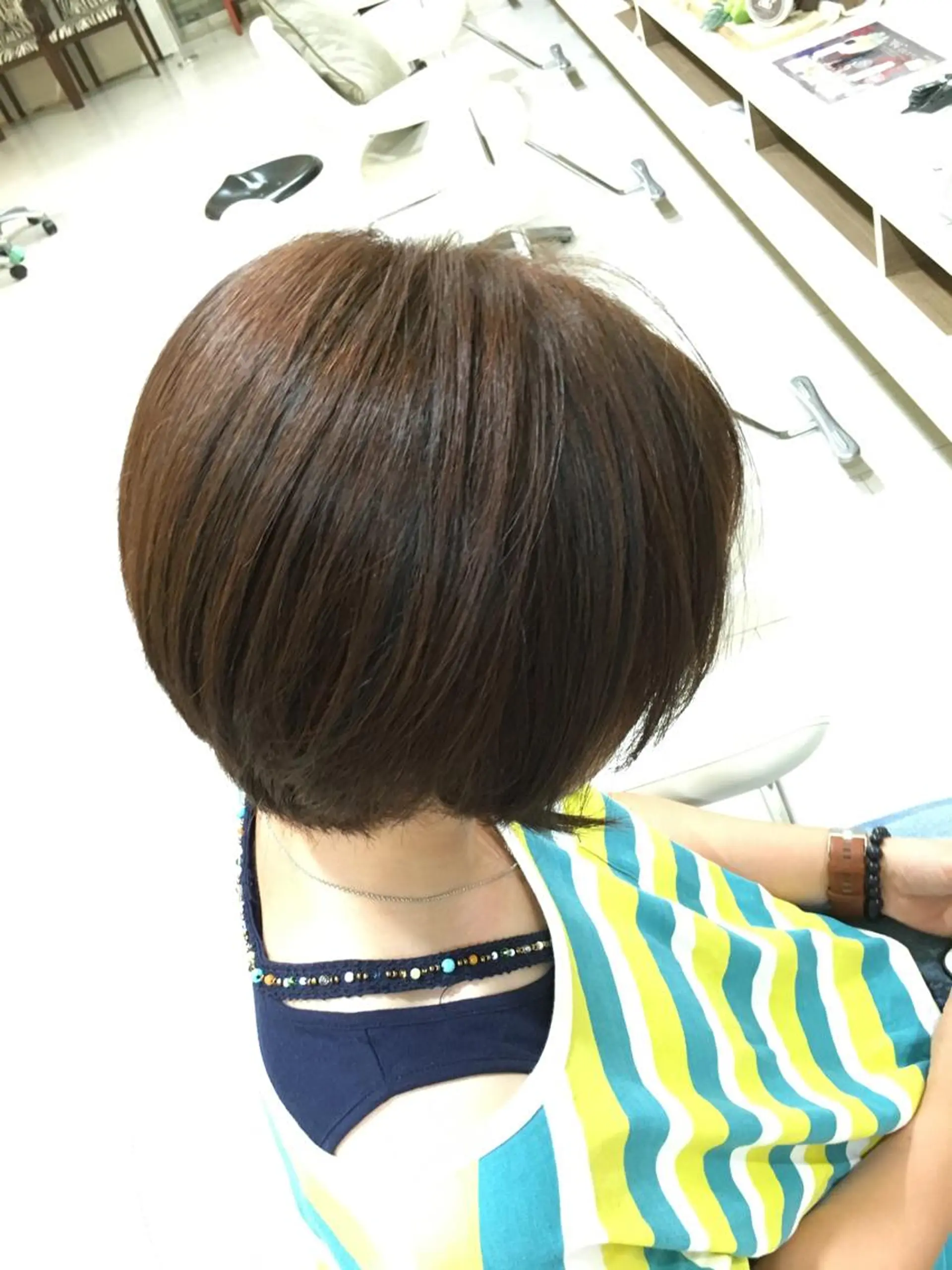 ショート カラー ブラウンカラー ココアブラウン 本間 隼人のヘアスタイル