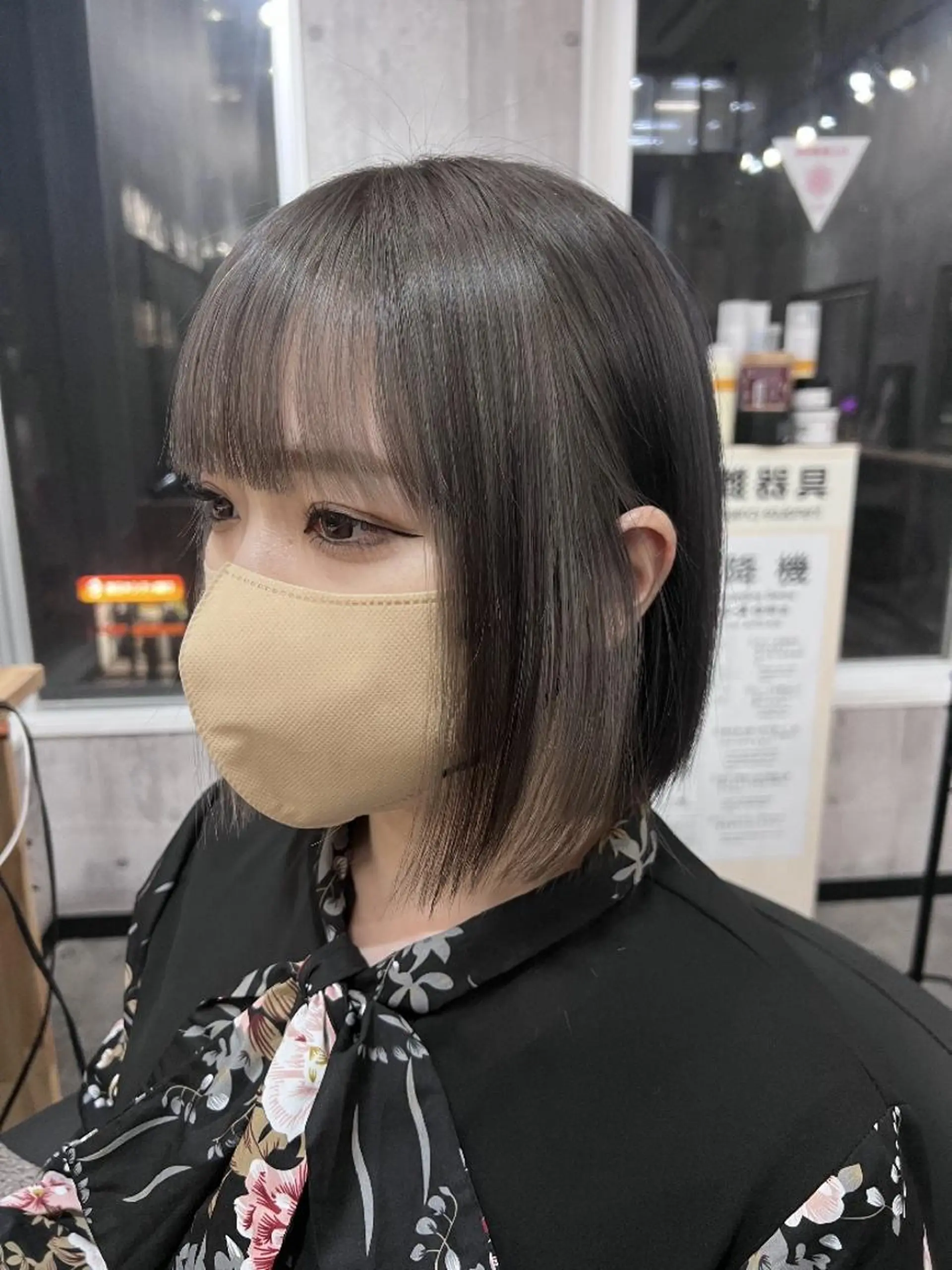 ミディアム サニーサイド大名 ダブルカラー髪質改善のヘアスタイル