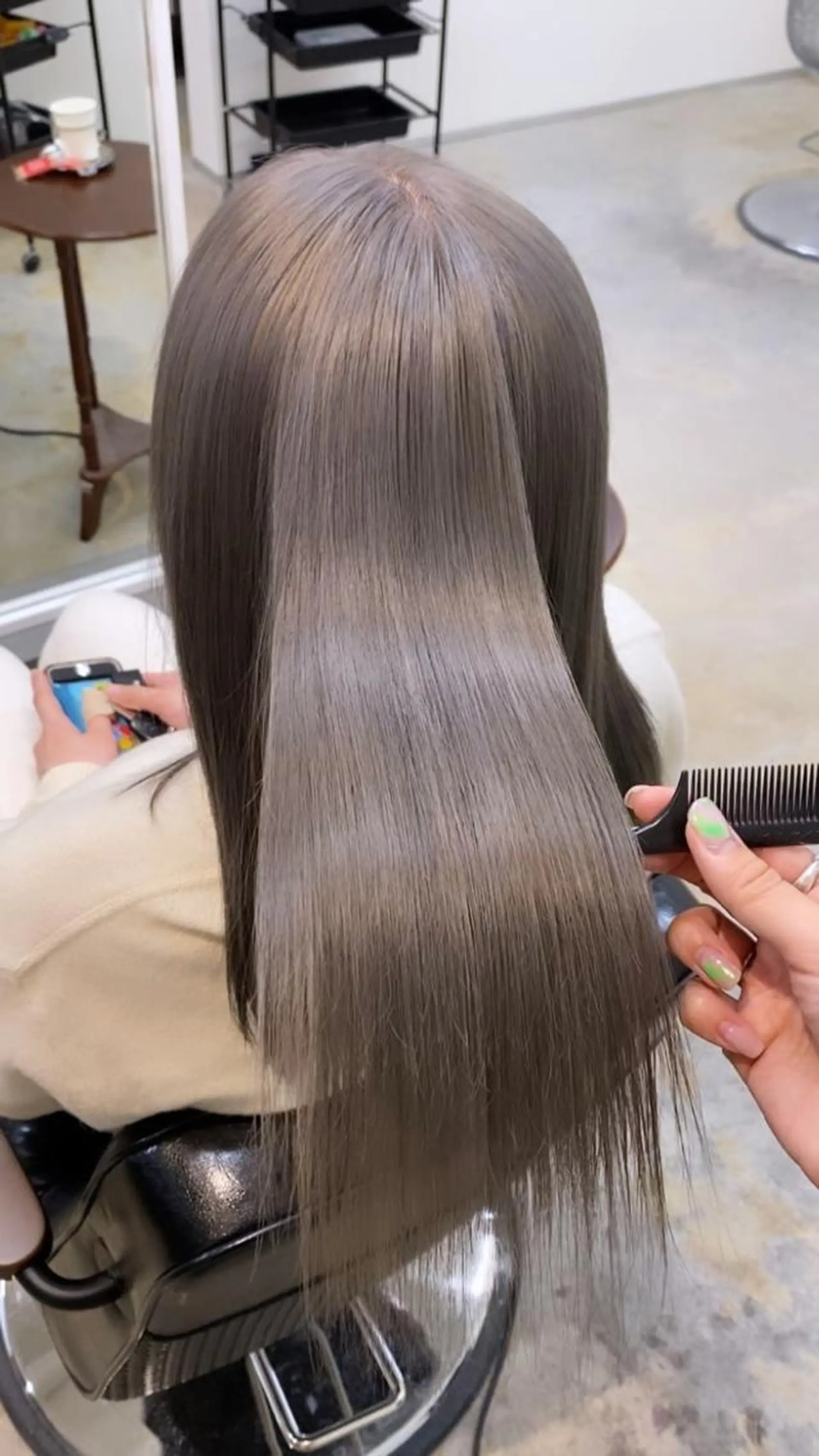 ロング カラー souco/ moenoのヘアスタイル