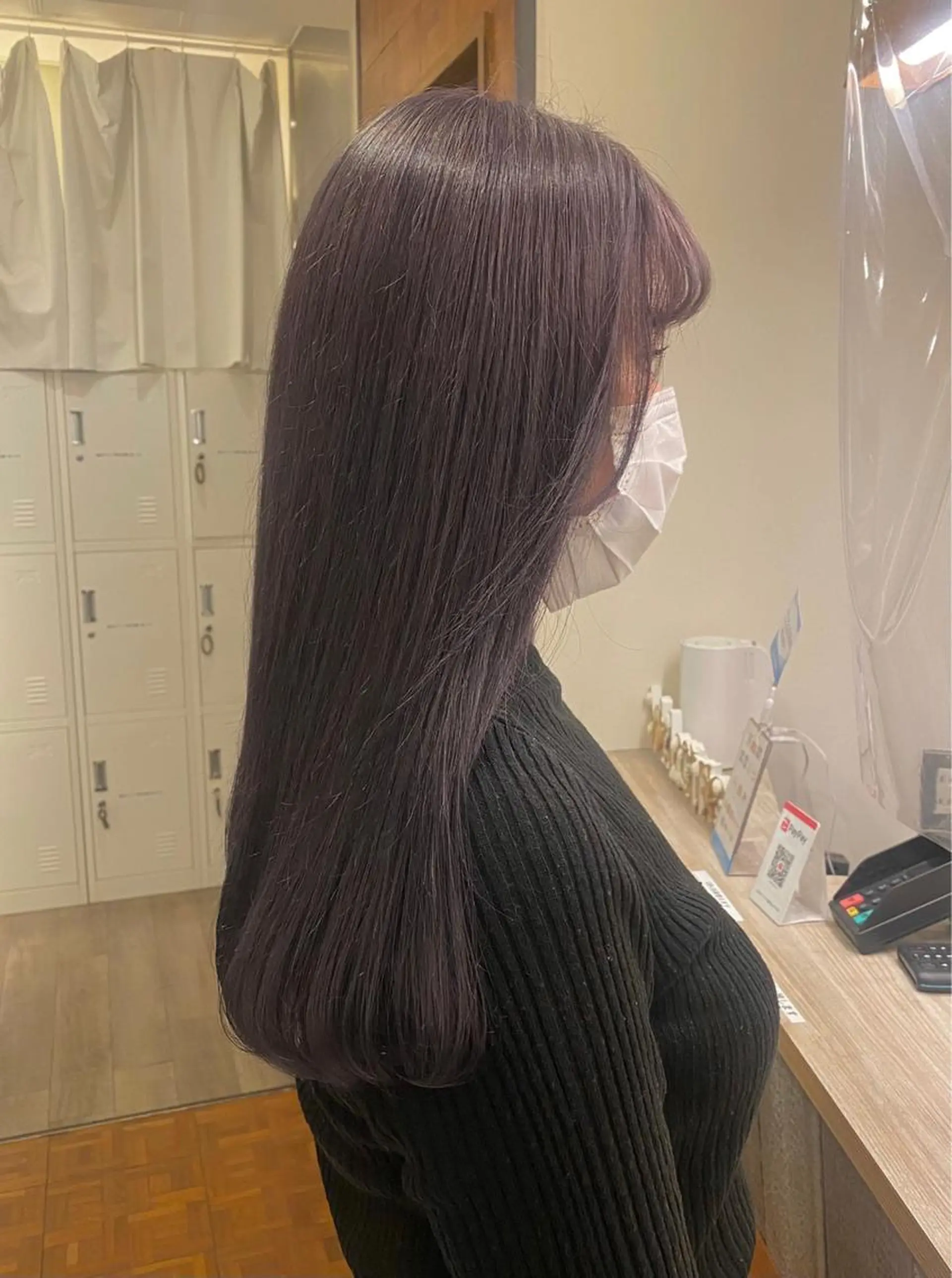 ロング カラー アッシュ グレージュ ラベンダーカラー ラベンダーグレージュ ラベンダーアッシュ ANNA ／艶髪／ハイトーンのヘアスタイル