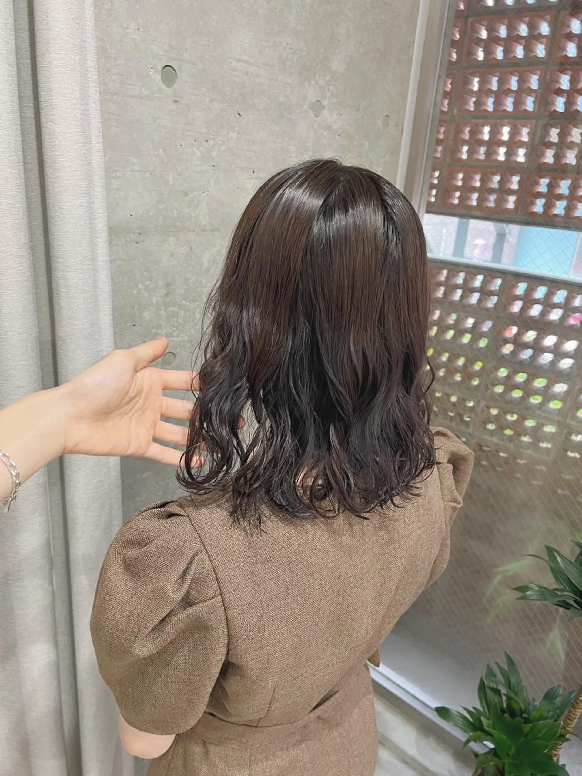 ミディアム パーマ ボブパーマコテ巻き風 パーマNo1深江秀平のヘアスタイル