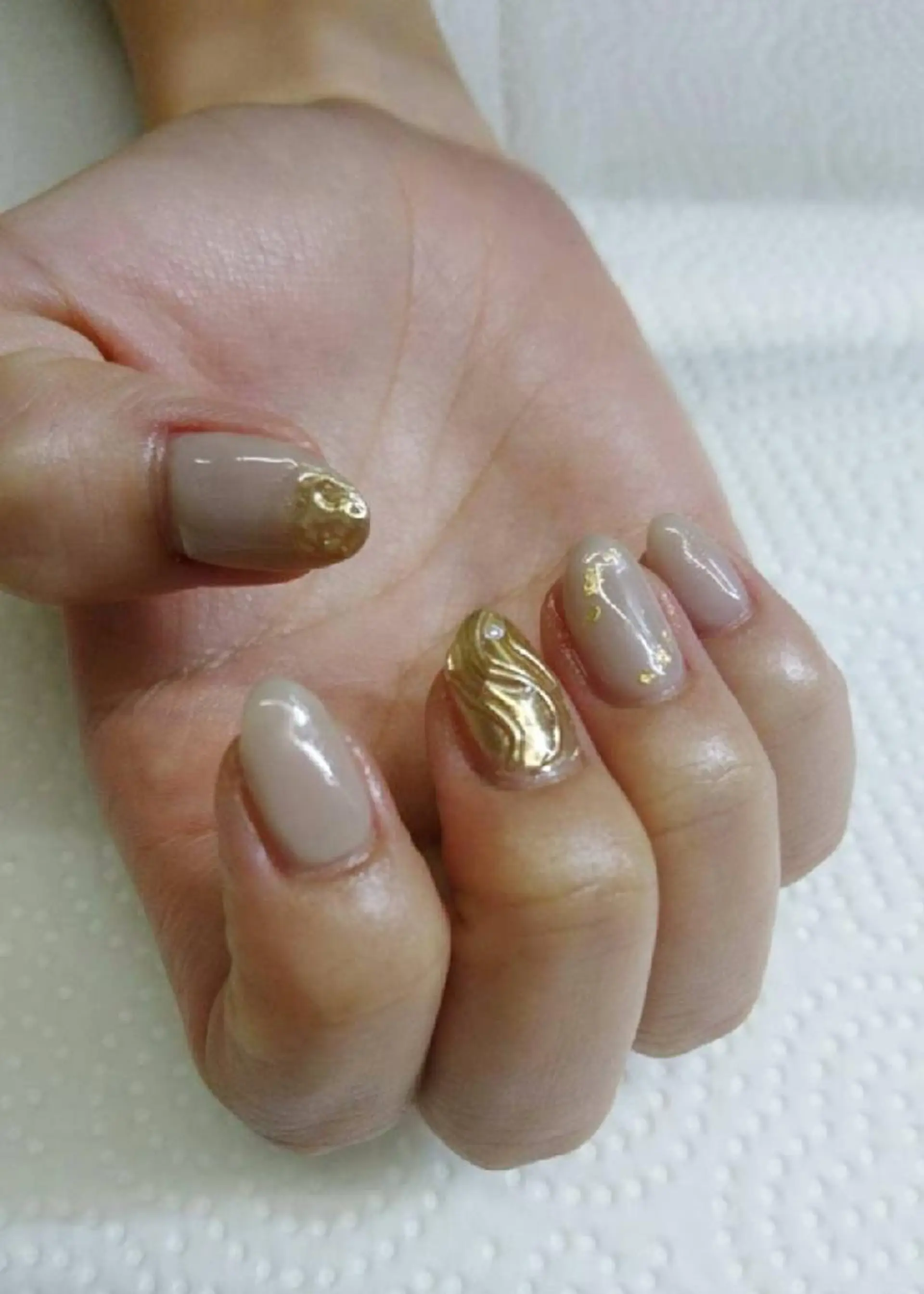 ネイル ミラーネイル ハンドネイル ハンドケア プライベートサロン RosyLily所属・プライベートサロン Rosy Lilyのネイルデザイン