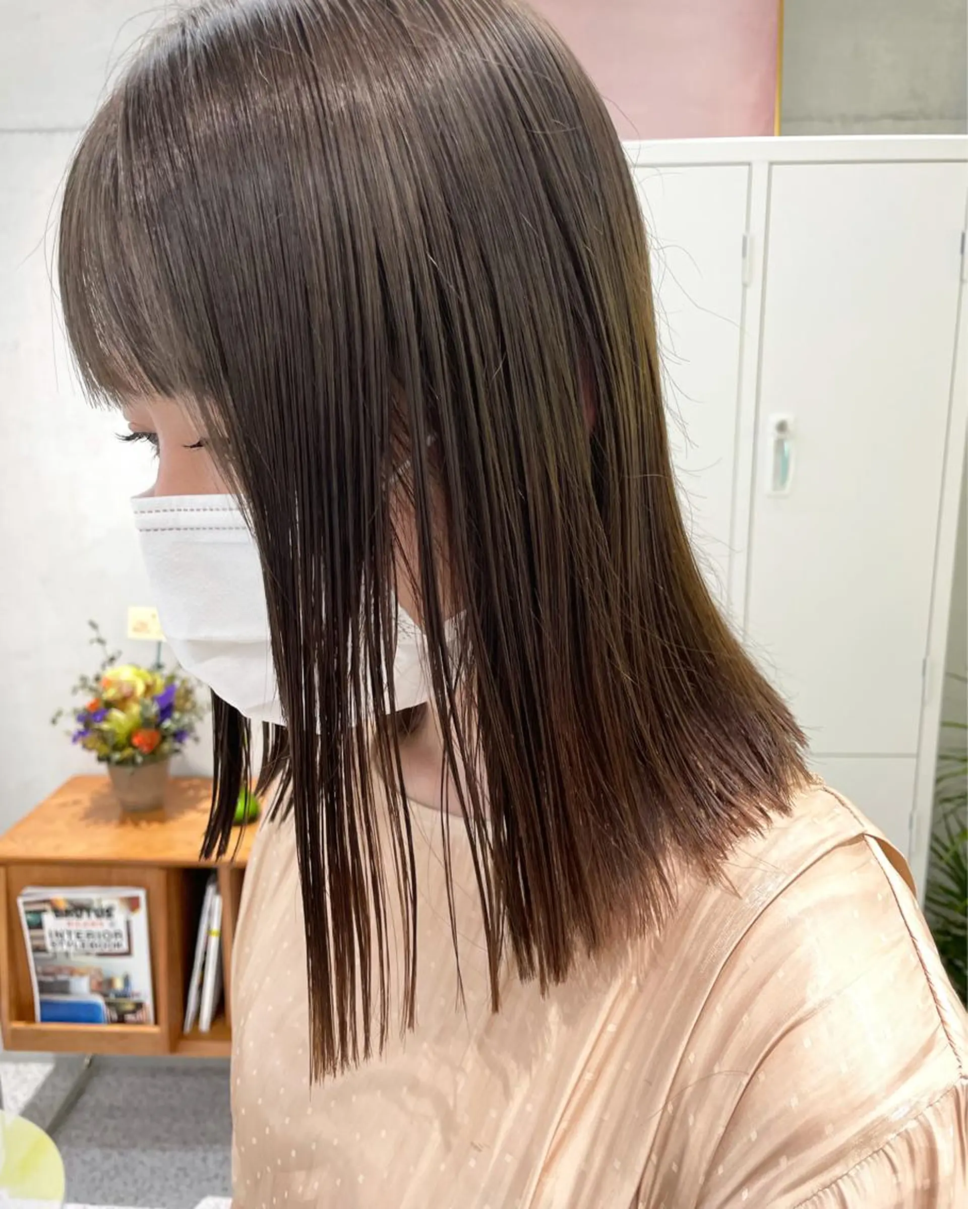 ミディアム カラー 遠藤 眞実のヘアスタイル