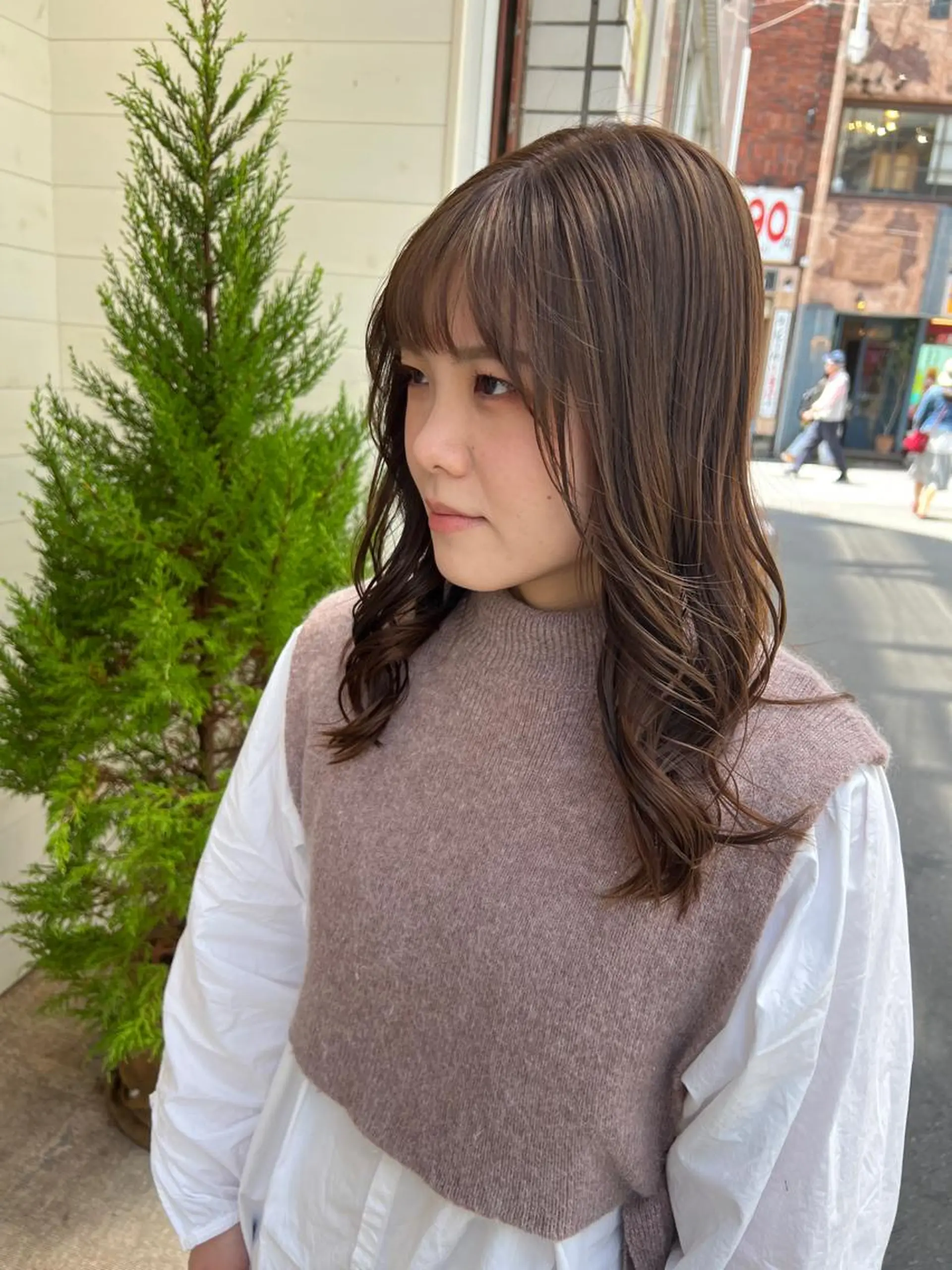 ミディアム カラー ベージュカラー 🍇おぐら めぐみ🍇のヘアスタイル