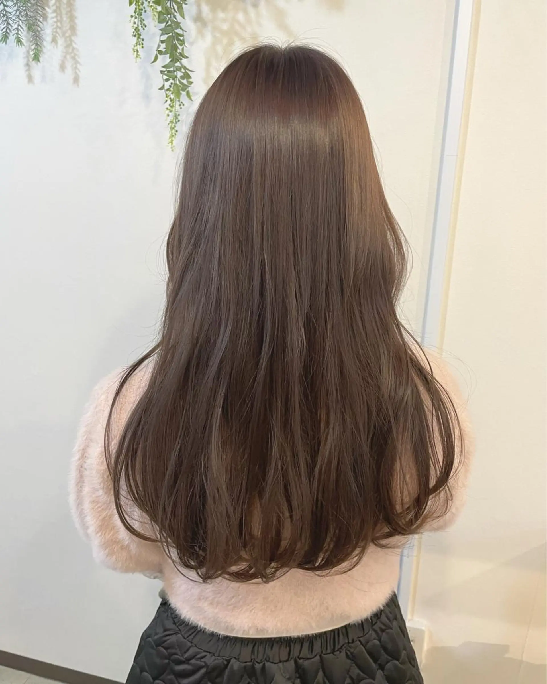 セミロング カラー ベージュカラー ラベンダーカラー ラベンダーベージュ ヘアカラー Sherry/R 三川町　木村祐里奈のヘアスタイル