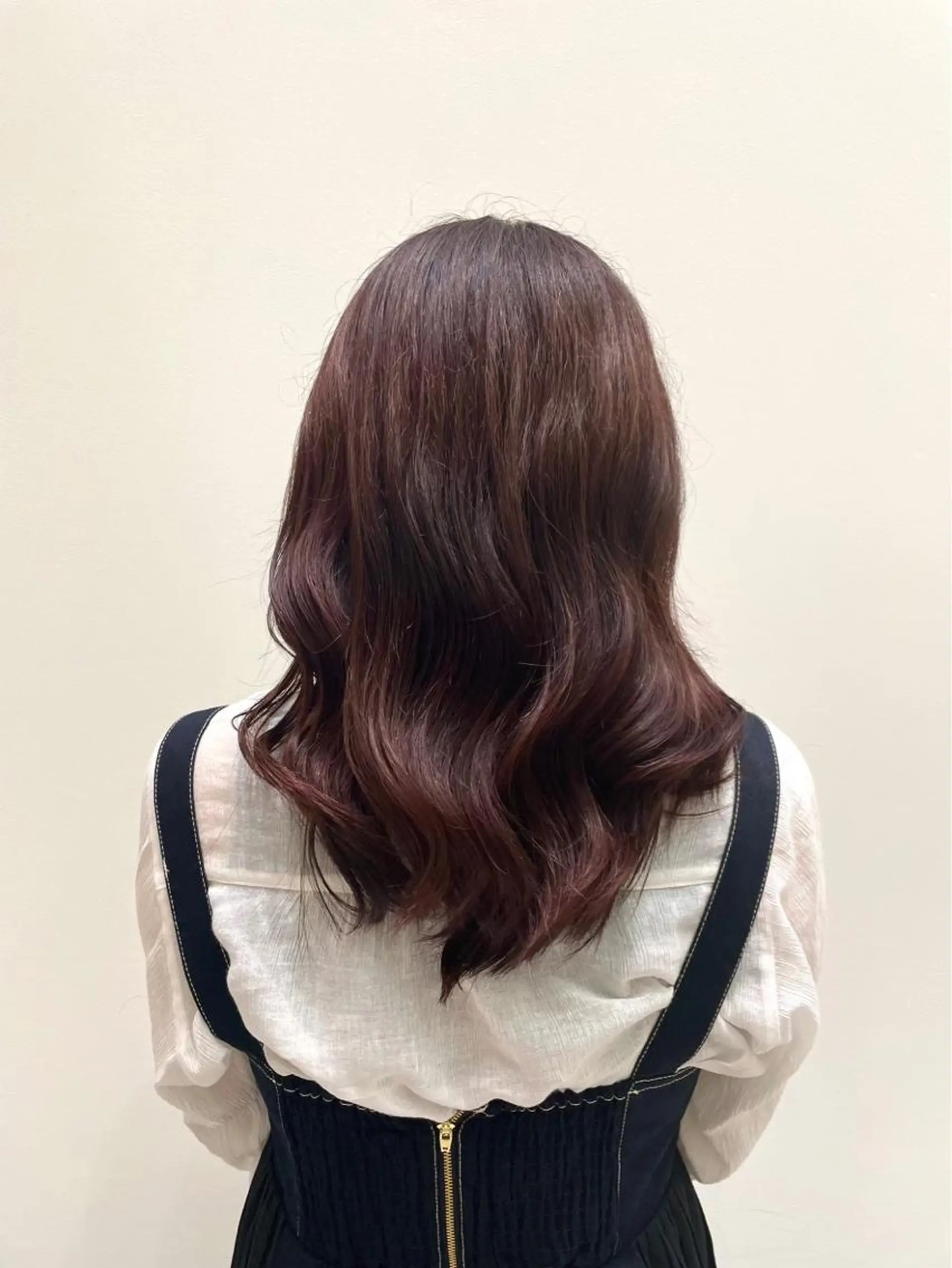 カラー 河野 いずみのヘアスタイル