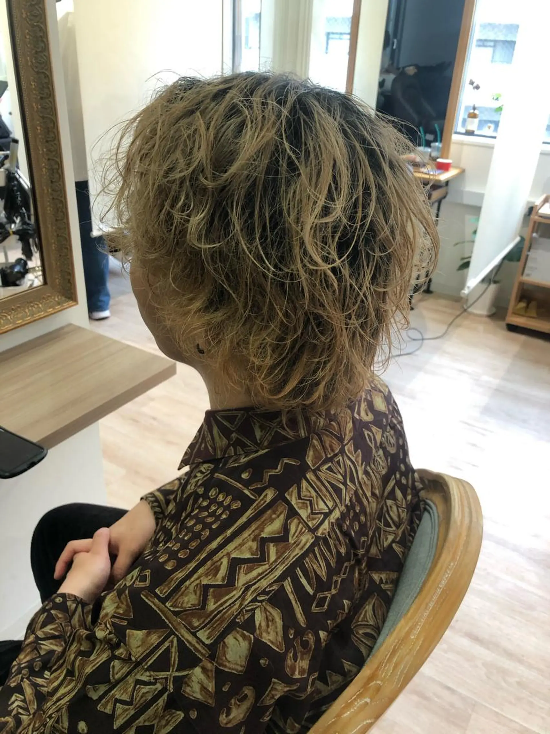 ショート カラー パーマ メンズ kiitos所属・関西センターパート メンズモデル募集のヘアスタイル