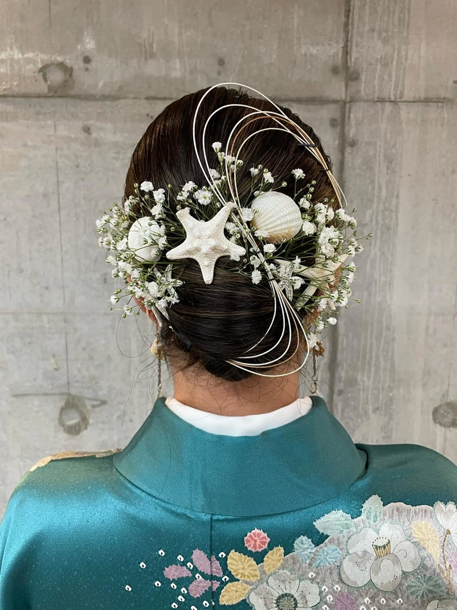 セミロング ヘアアレンジ ヘアセット 女性に人気♪ はやしほのかのヘアスタイル