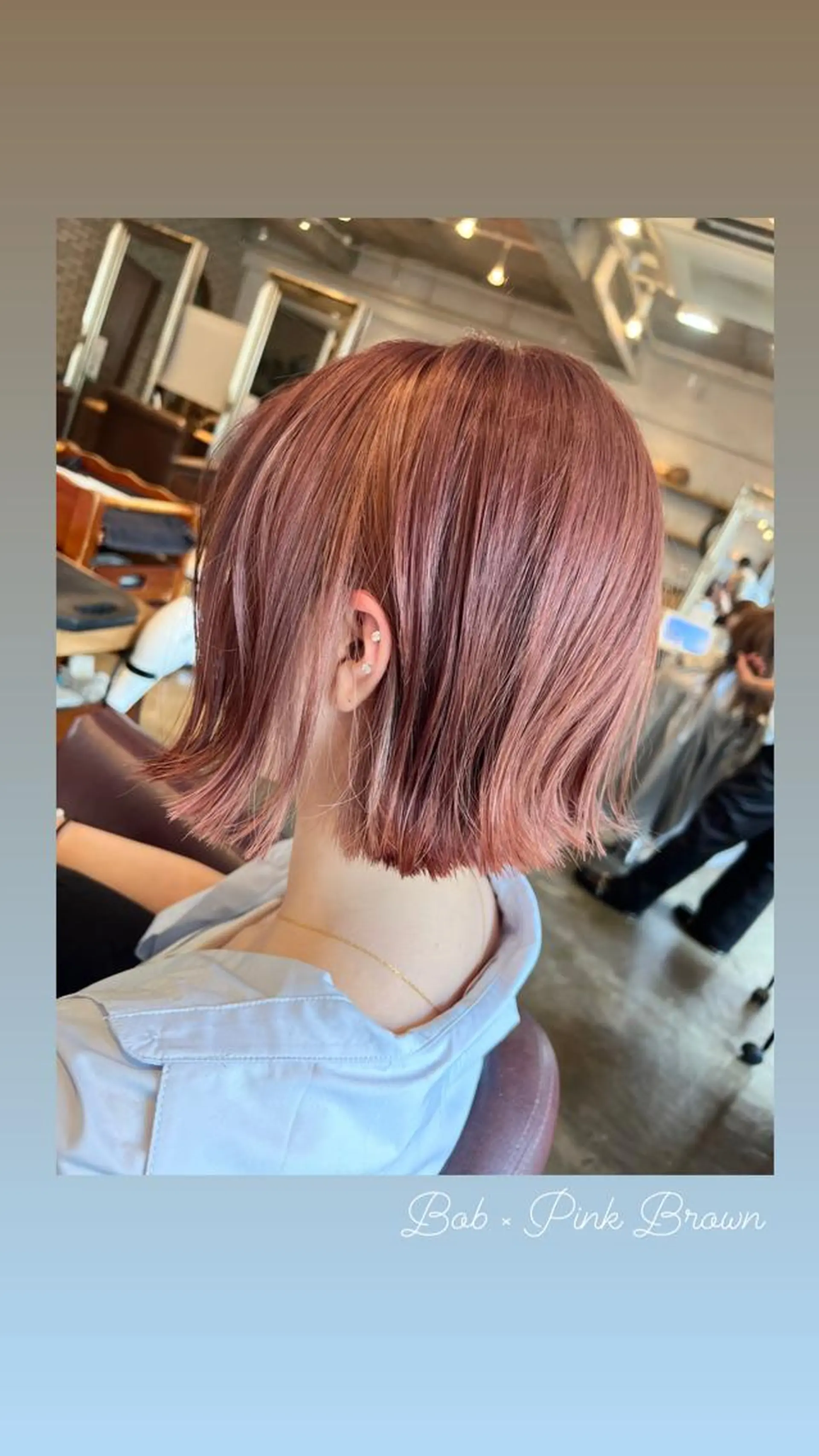 ショート カラー ベージュカラー ブリーチ ハイトーンカラー ピンクカラー ピンクベージュ カット ハイライト/インナー /ブリーチ/レイヤーのヘアスタイル