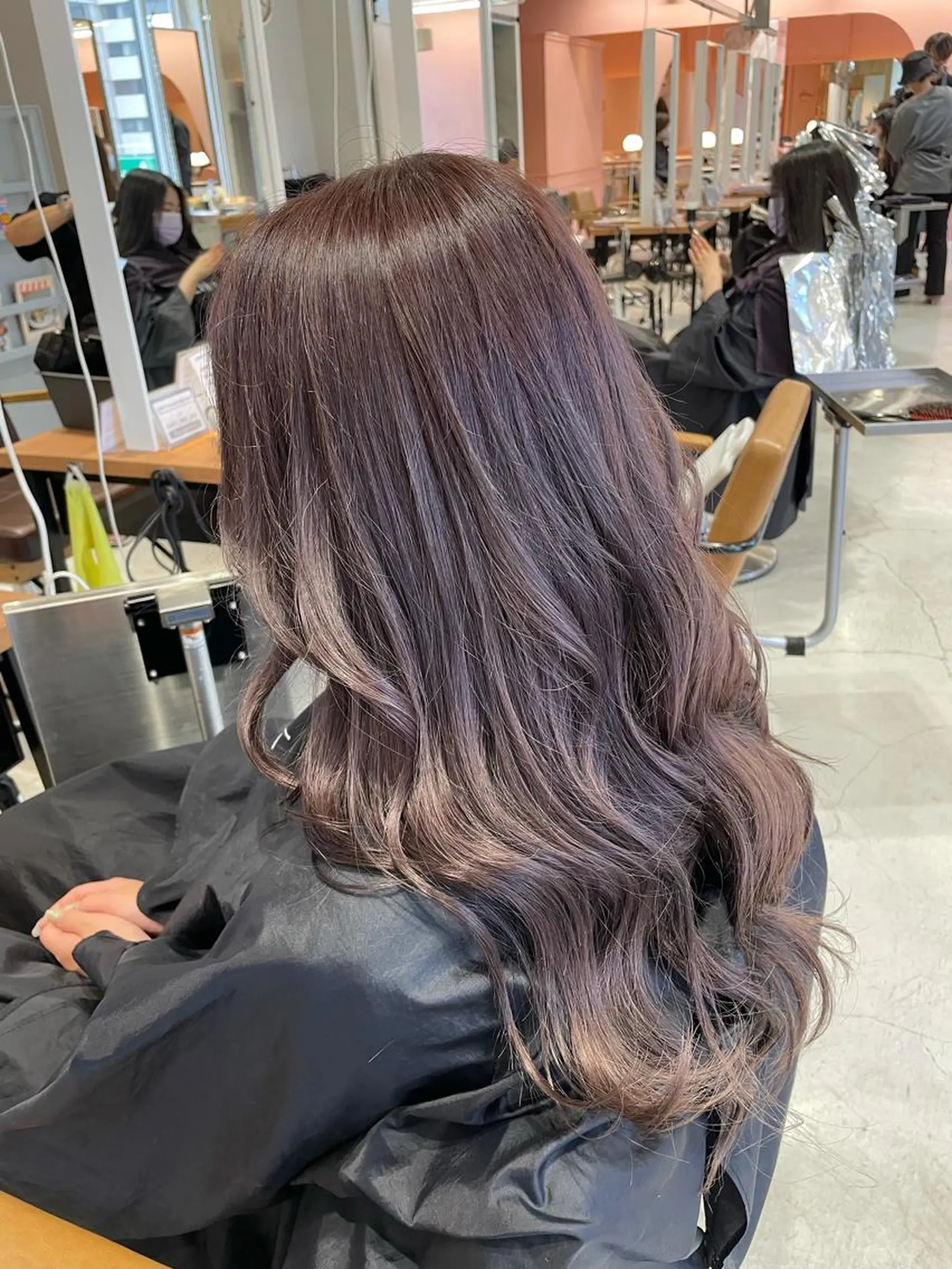 ロング カラー 艶ハイトーン👑♡ NATSUKIのヘアスタイル