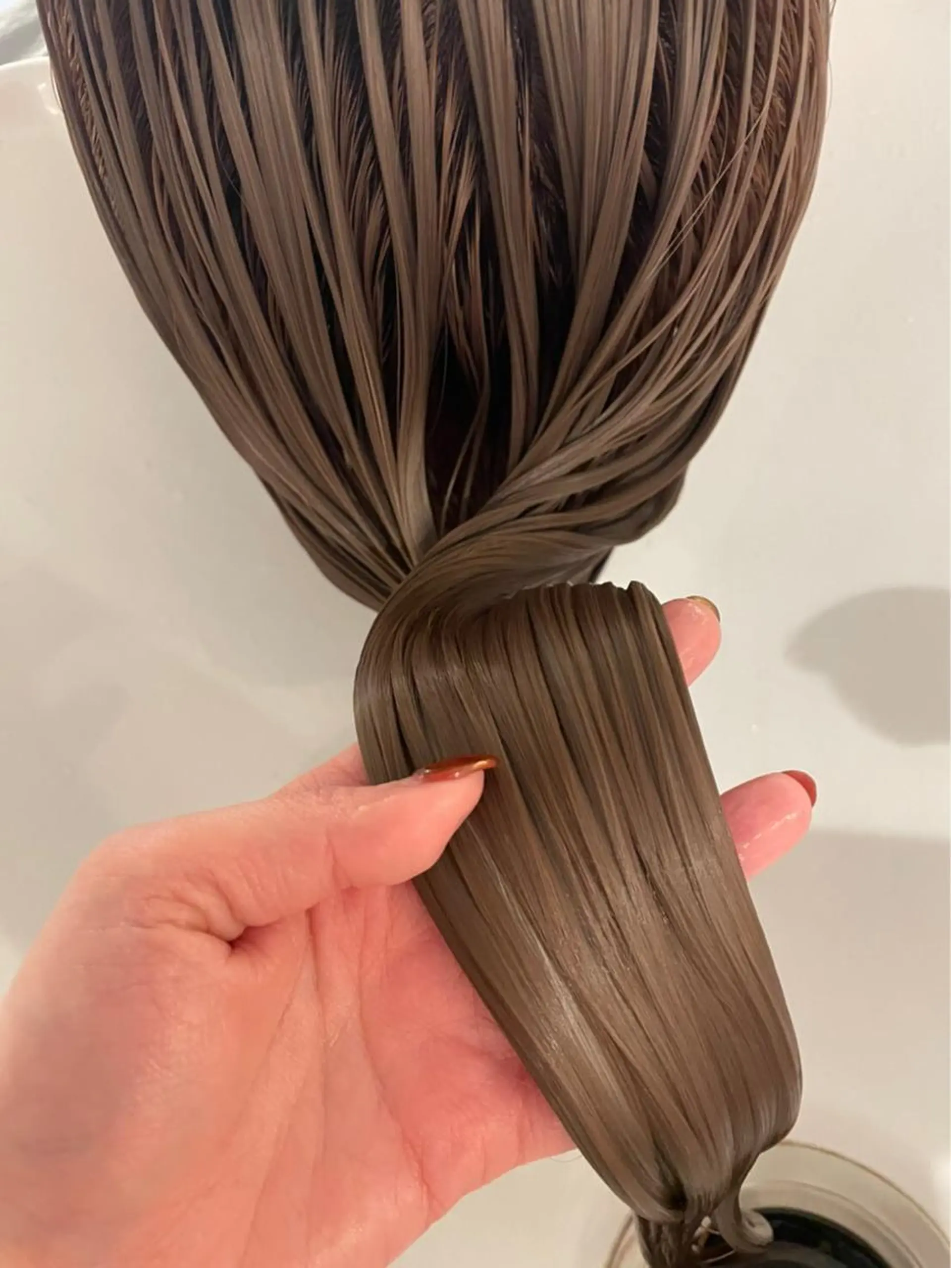 ロング カラー パーマ beauty: beast 横川店のヘアスタイル