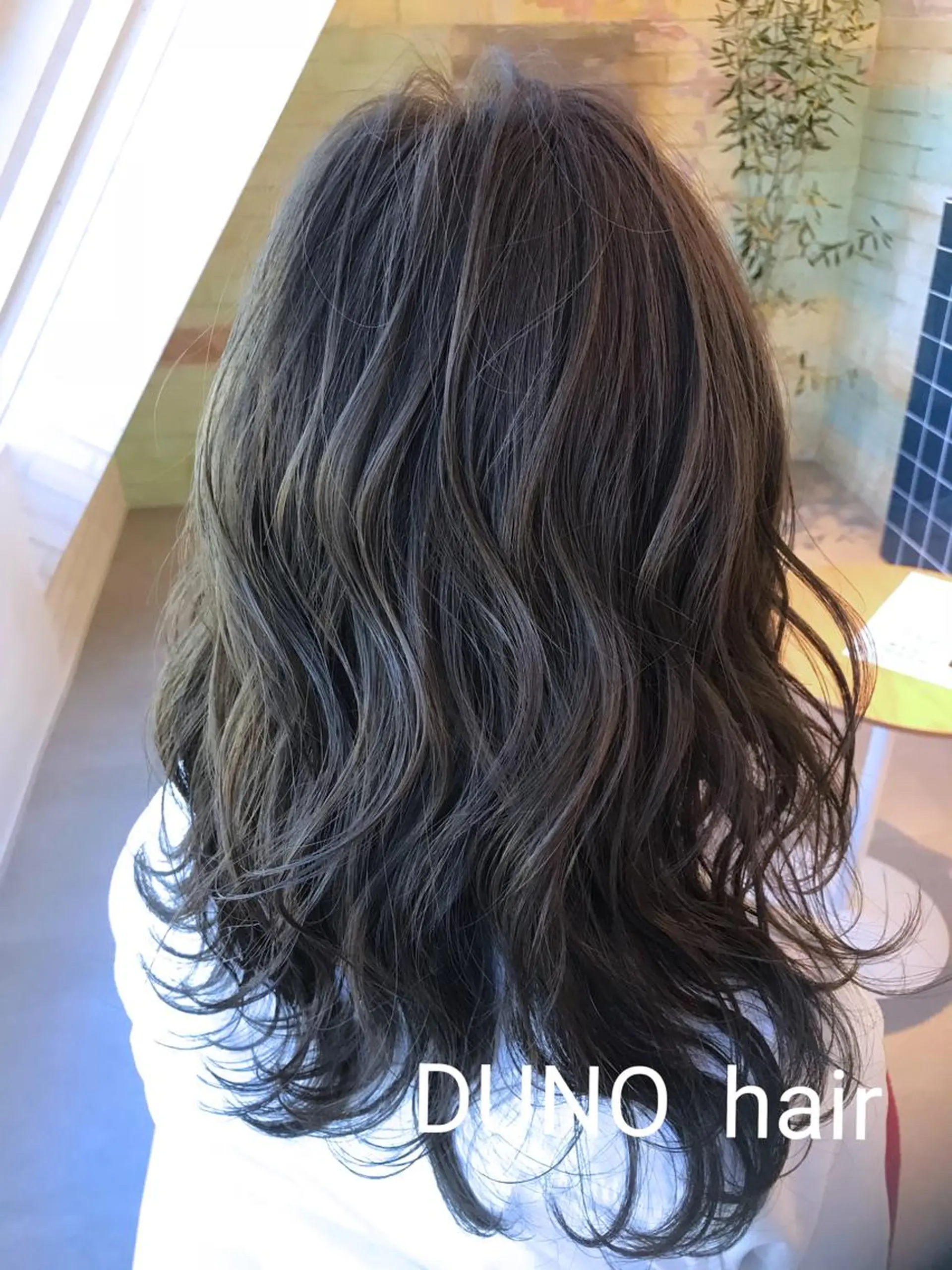 ミディアム カラー カット ヘアカラー トリートメント 村阪 由美子のヘアスタイル