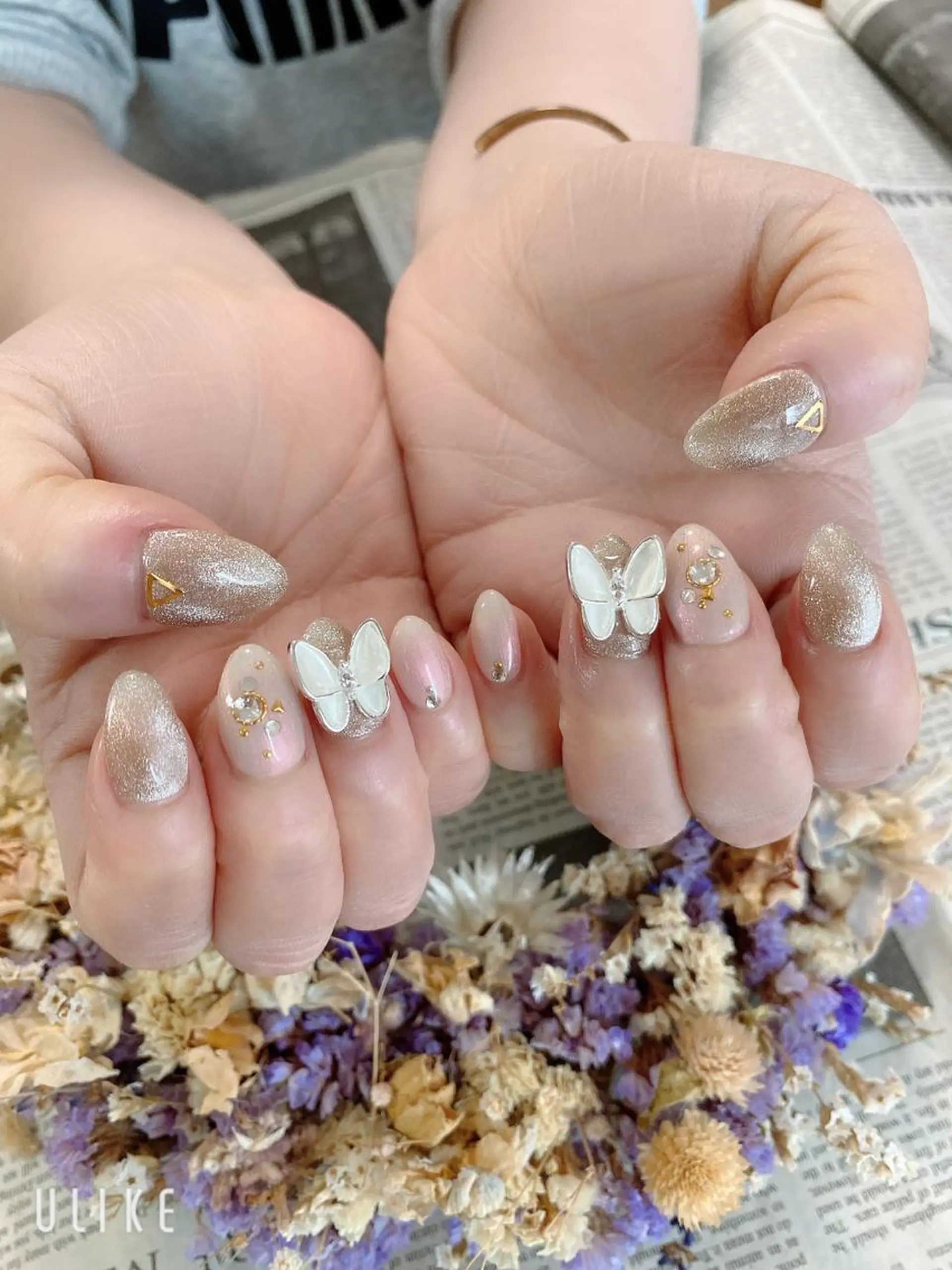 ネイル ハンドネイル ハンドケア 森山 舞のネイルデザイン