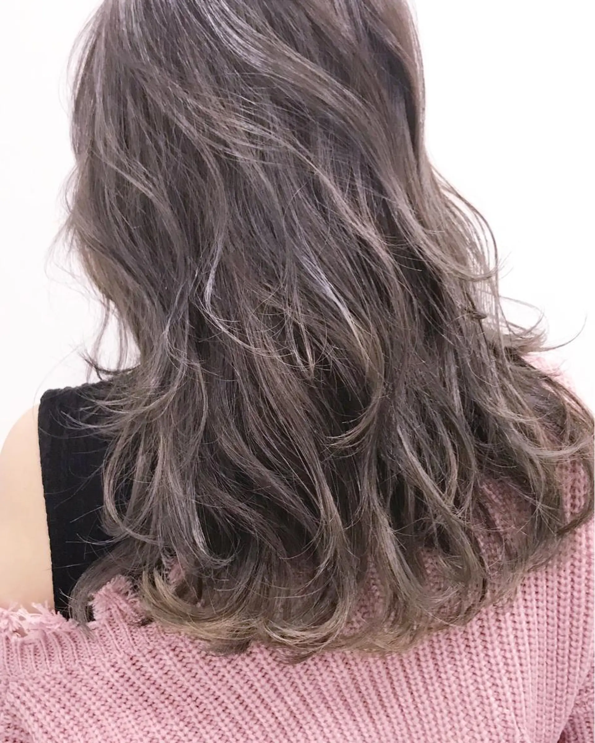 ミディアム カラー ヘアカラー WATARU🔥／ 外国人風ハイライトのヘアスタイル