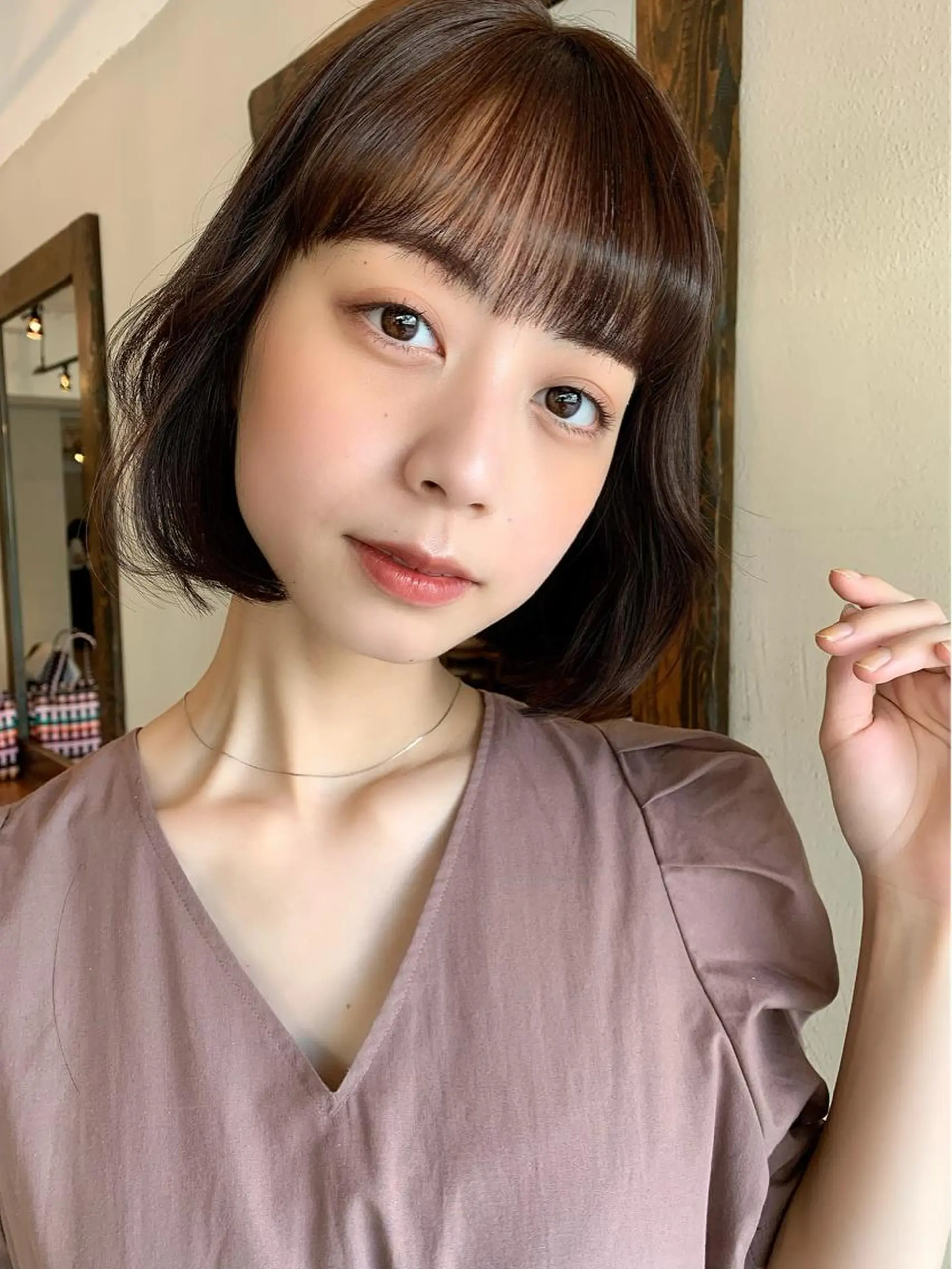 ショート カラー 透明感/オリーブ/ グレージュ/YUKAのヘアスタイル