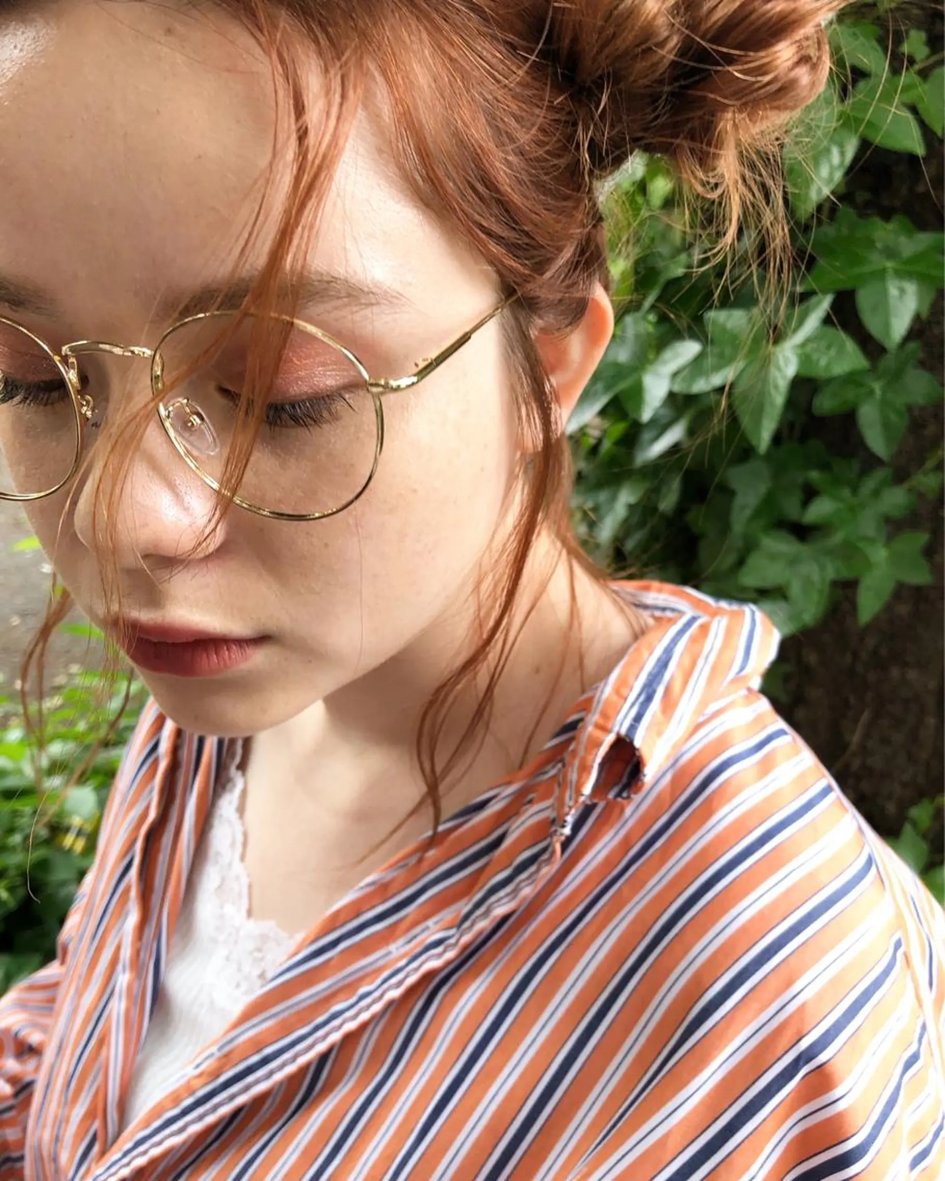 ミディアム ヘアアレンジ 顔周りレイヤー/韓国 ブリーチminamiのヘアスタイル