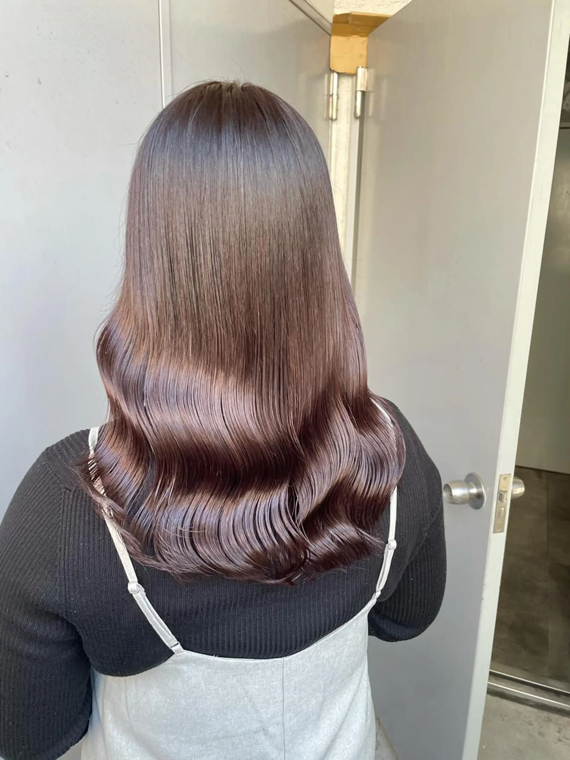 ロング カラー カット ヘアカラー トリートメント ヘッドスパ ヘアセット ベージュカラー💖 やすひろのヘアスタイル