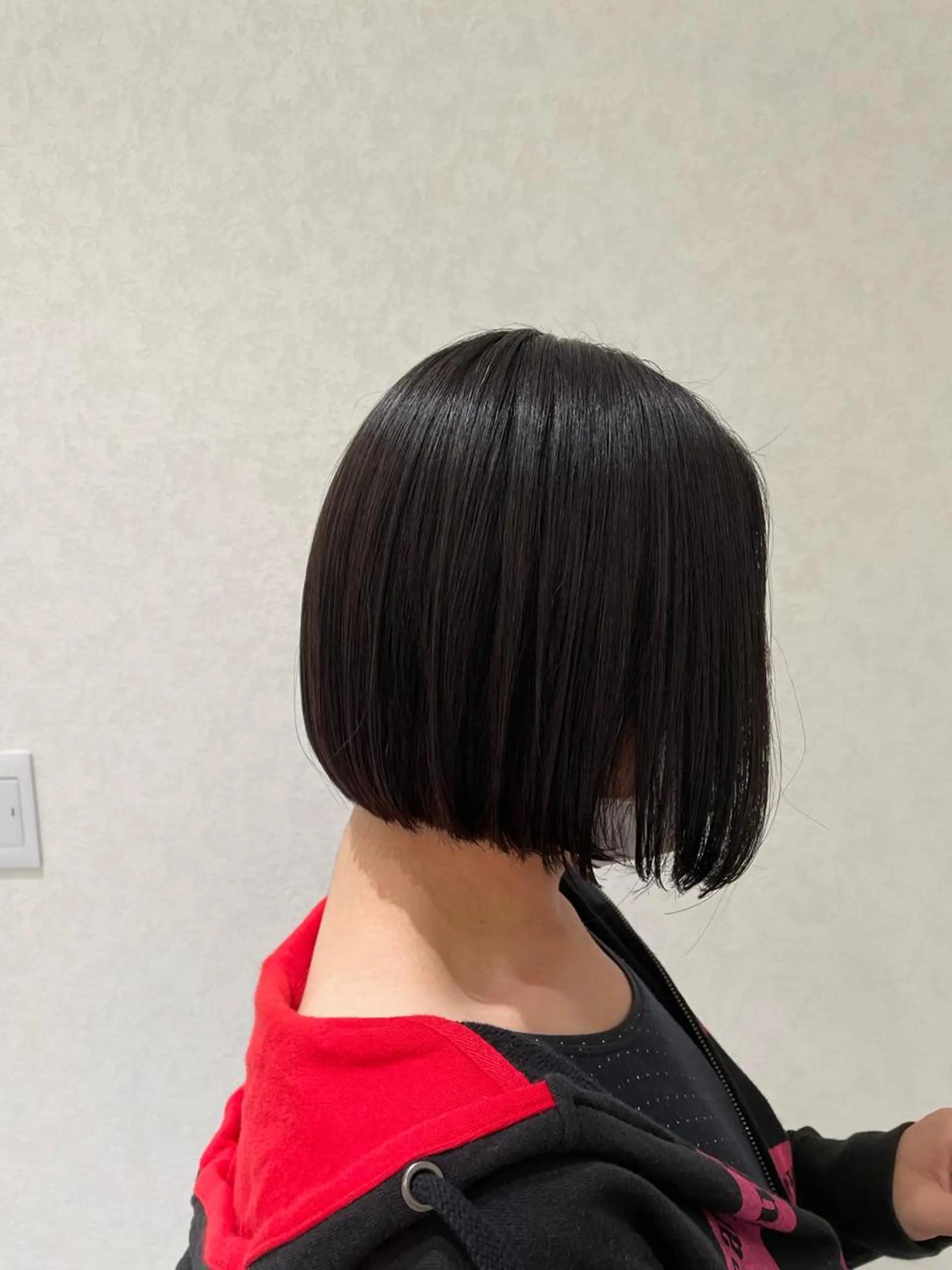 ショート karin/インナー カラー/北名古屋市のヘアスタイル