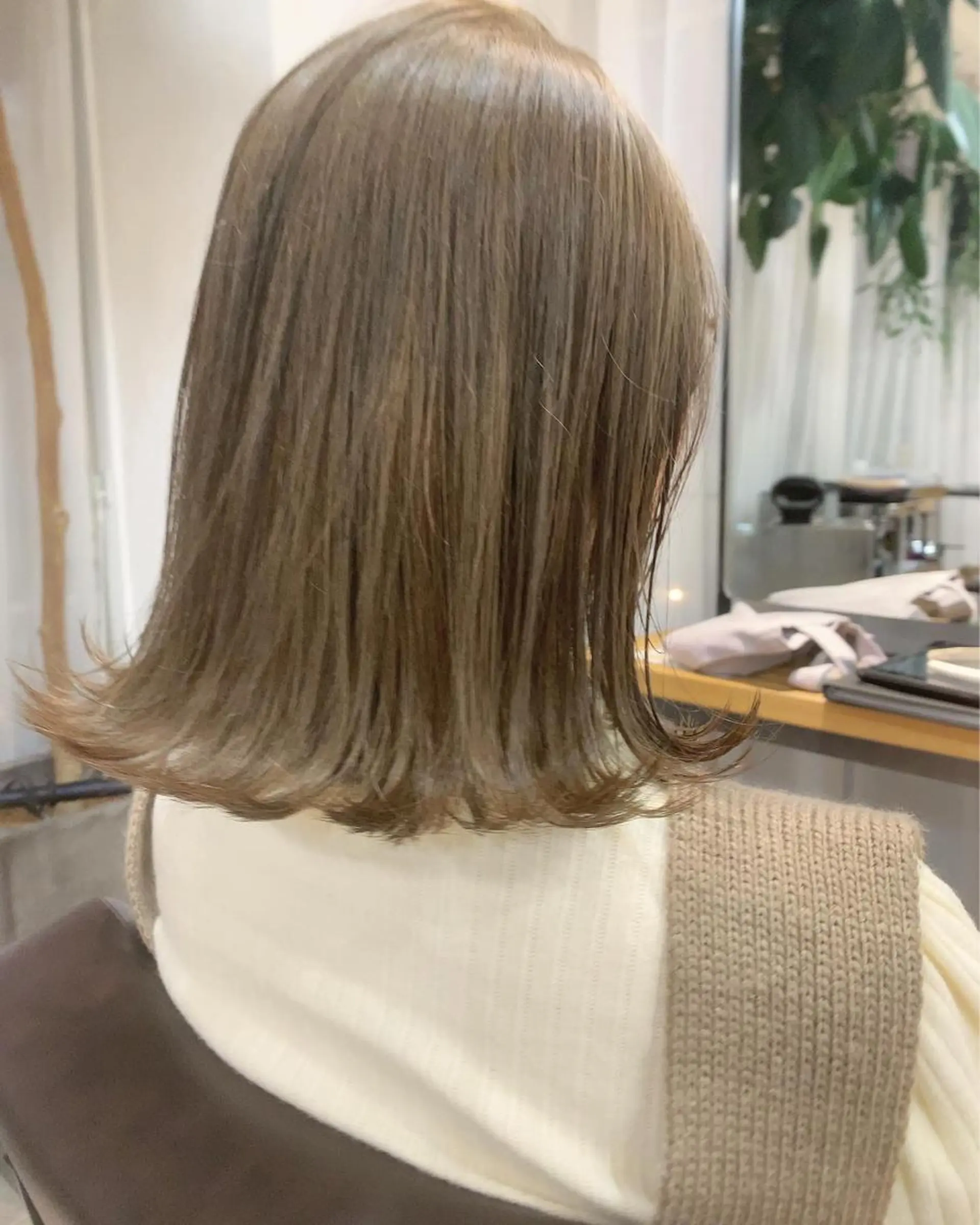 ミディアム カラー マツエク・マツパ ヘアカラー トリートメント ハイトーン&暗髪🔥 表参道二刀流マエダのヘアスタイル