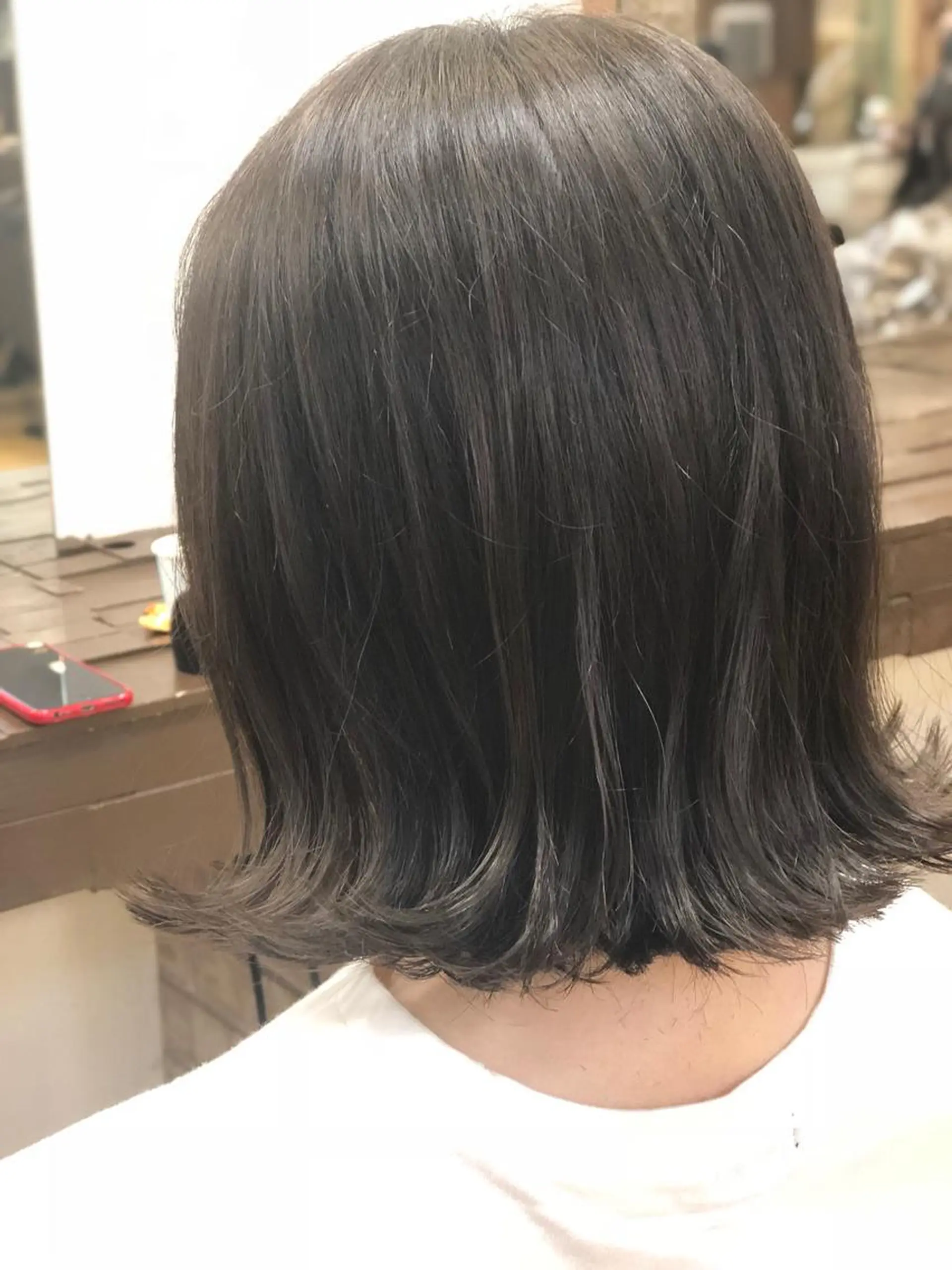 ミディアム カラー 縮毛矯正・髪質改善 人気No1🩶北島のヘアスタイル