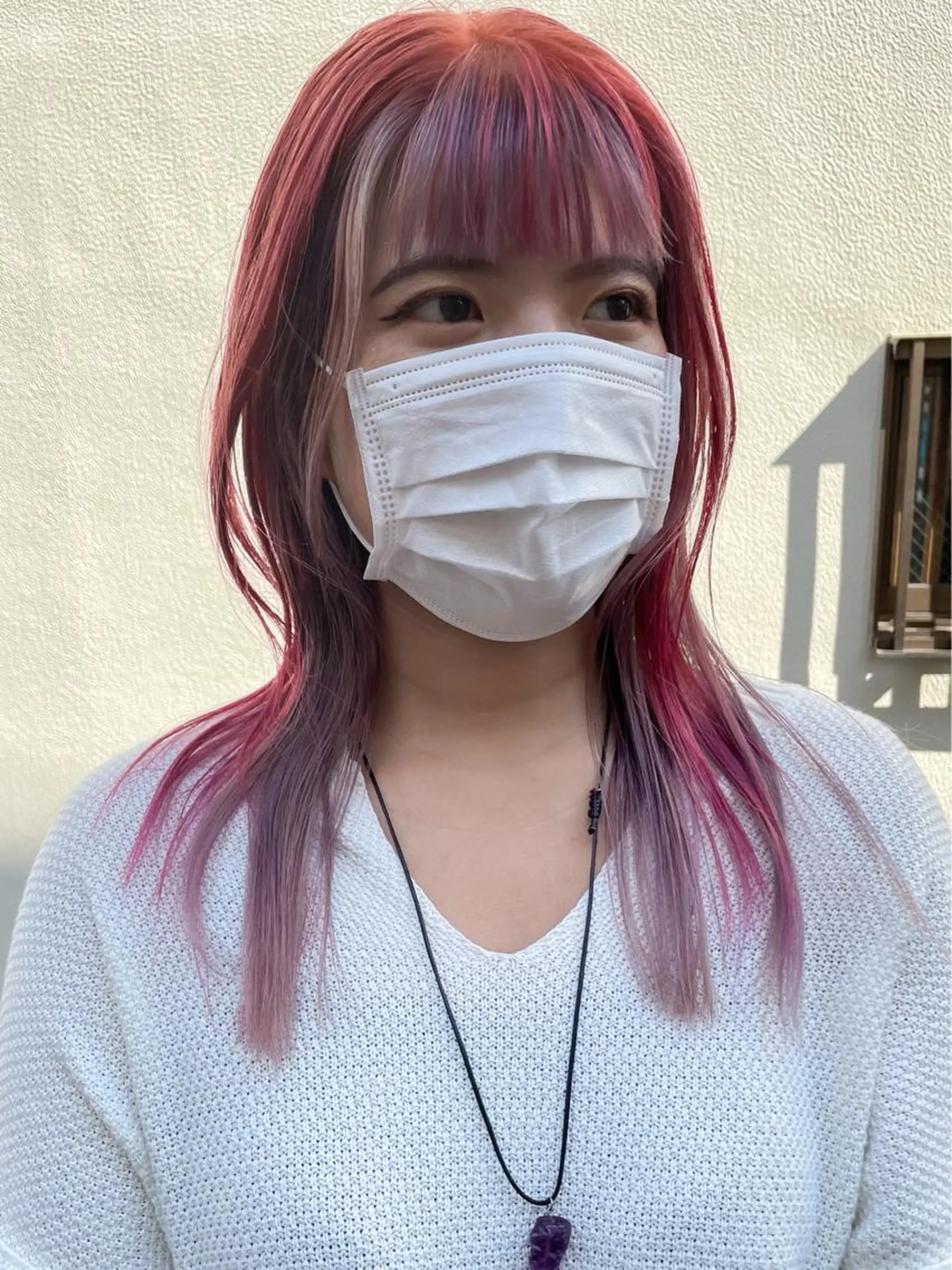 セミロング カラー ハイトーン/ブリーチ /ウルフ⛓️MAKIのヘアスタイル