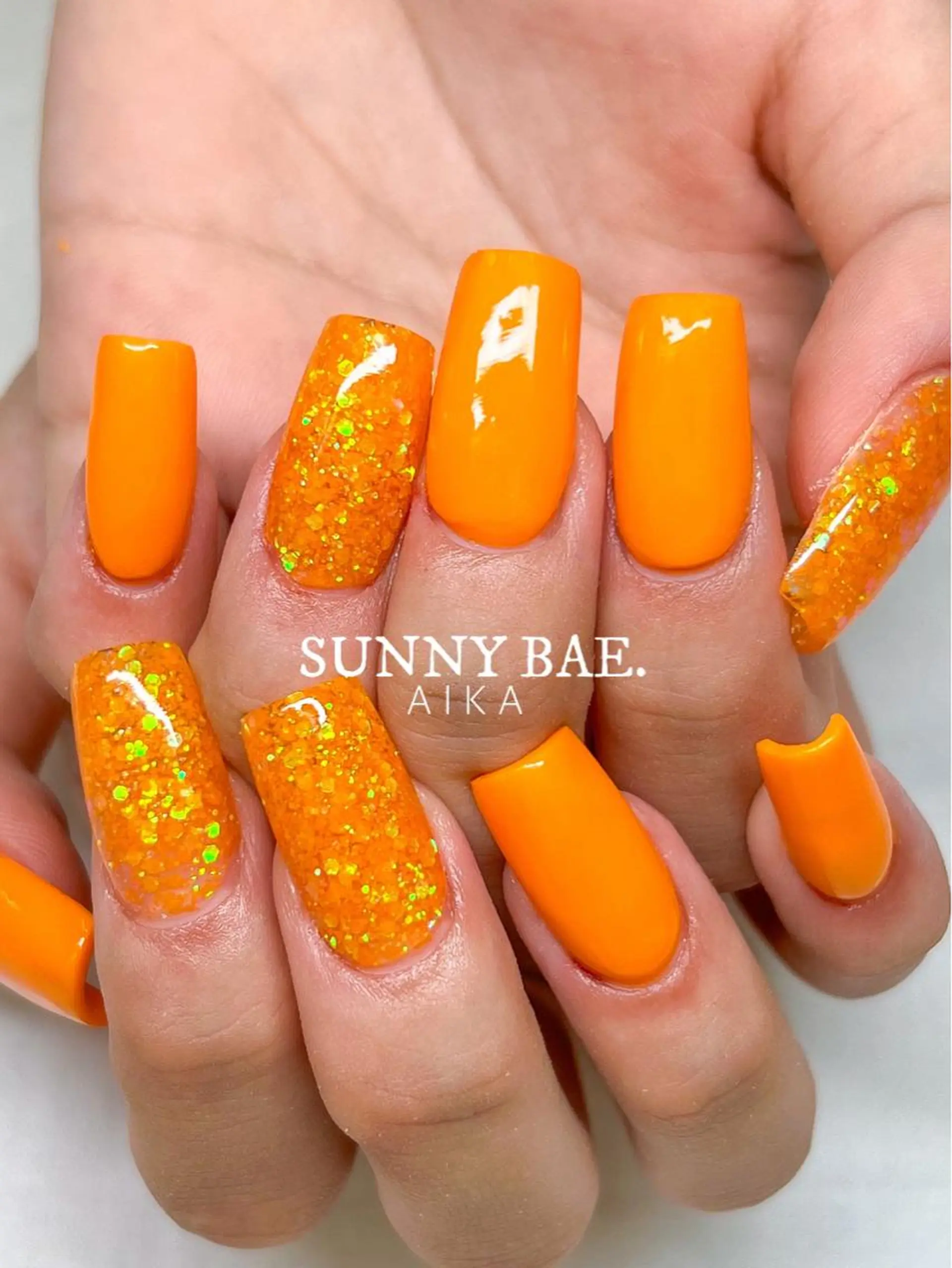 セミロング ネイル アートネイル ジェルネイル キラキラネイル ロングネイル 持ち込み SUNNY BAE.所属・Made By AIKAのネイルデザイン