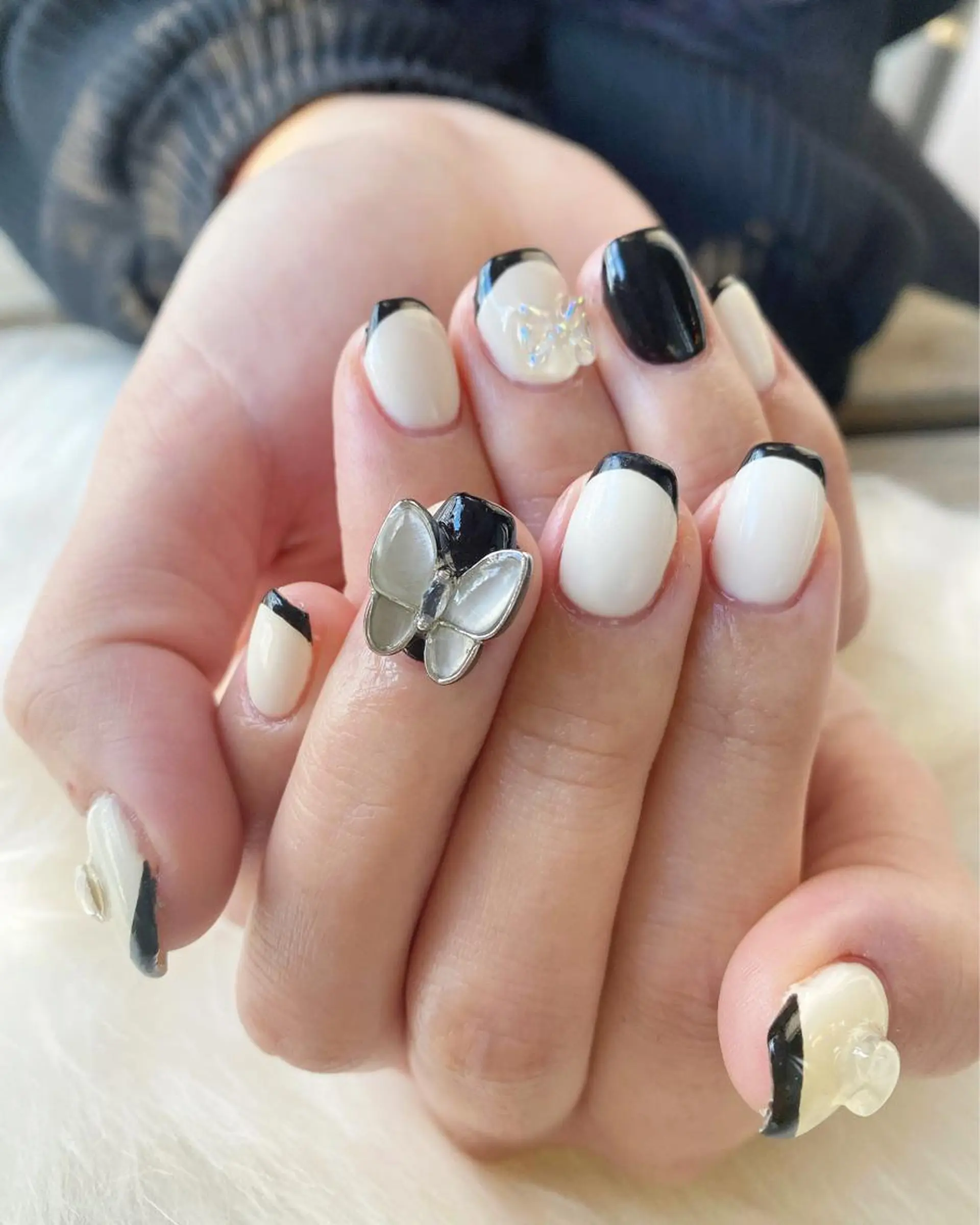 ネイル ストーンネイル private nail salon   crystal ⭐︎ color所属・crystal ⭐︎ colorのネイルデザイン