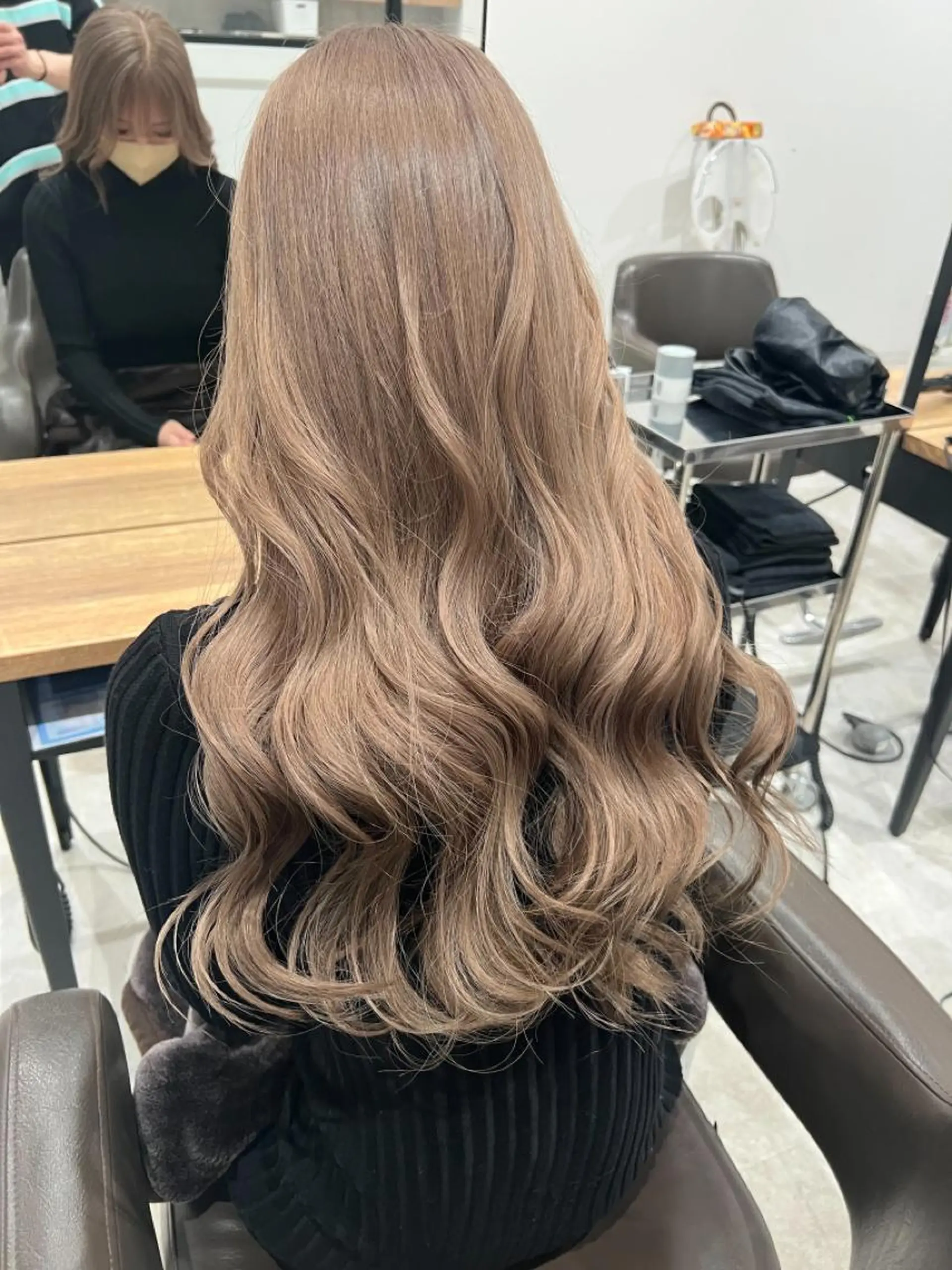 ロング カラー Boxmico. / カカズ コトネのヘアスタイル