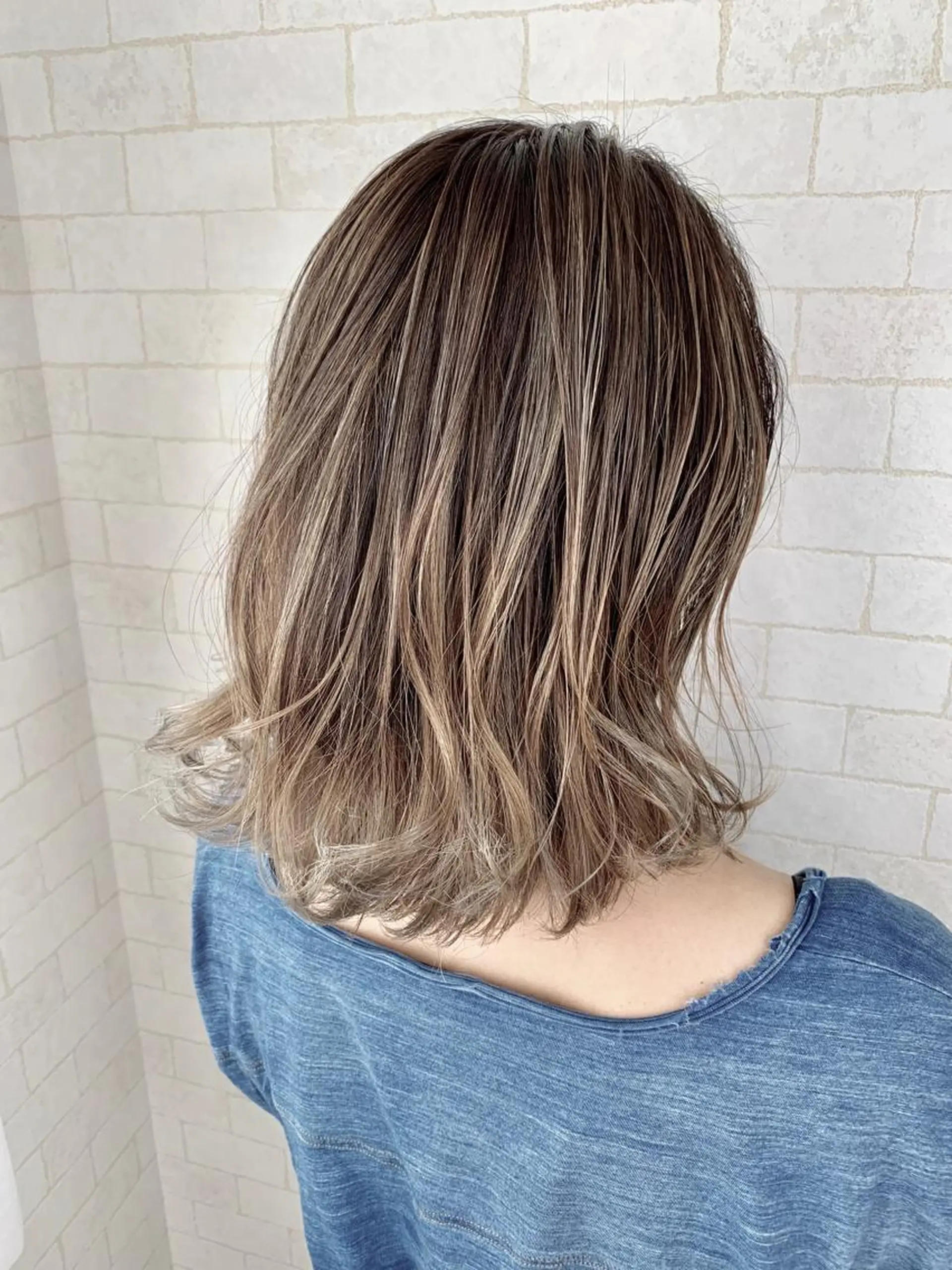 ミディアム カラー 神野 雅樹のヘアスタイル