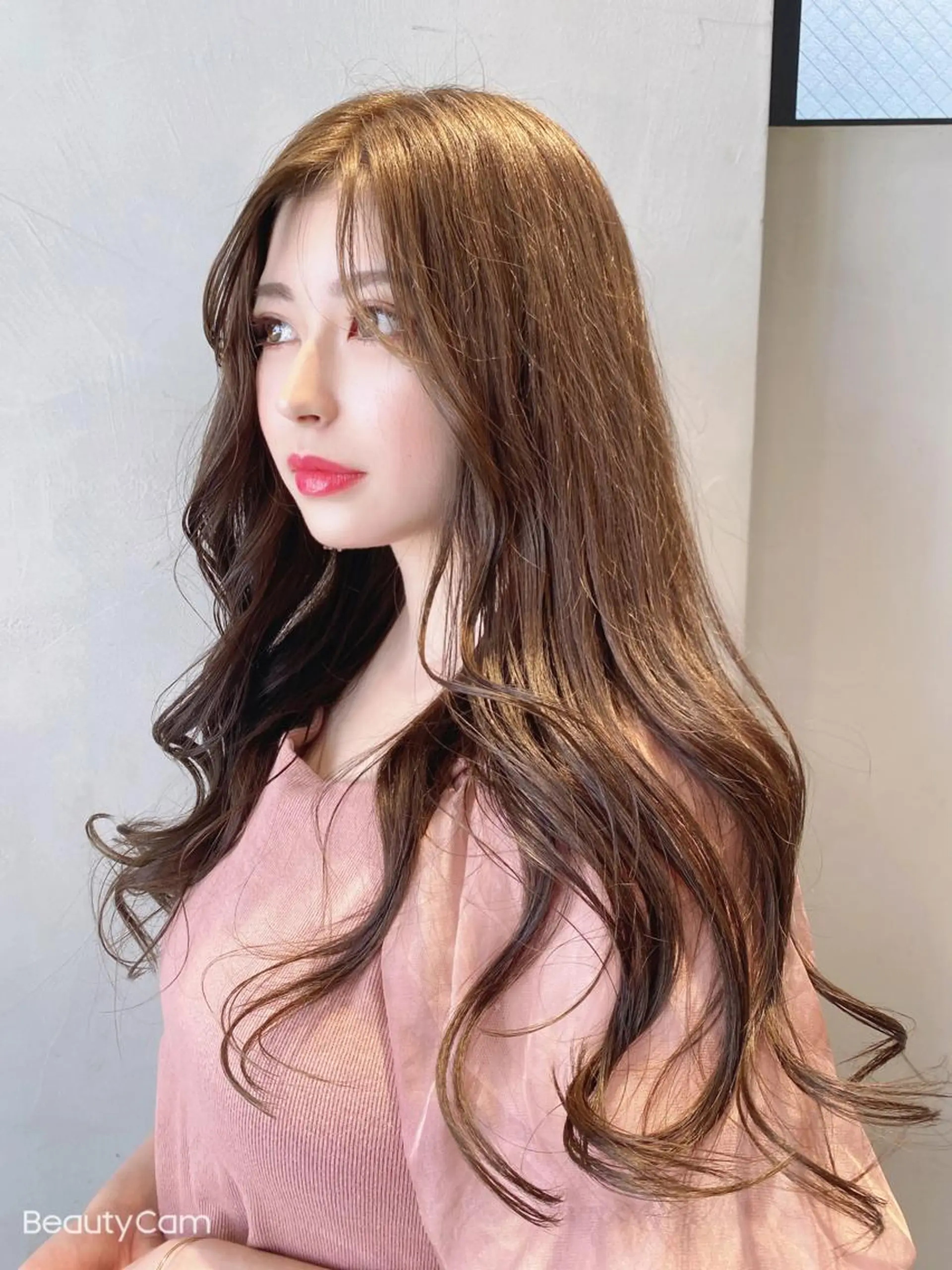 ロング カラー 圧倒的透明感カラー nana🦕のヘアスタイル