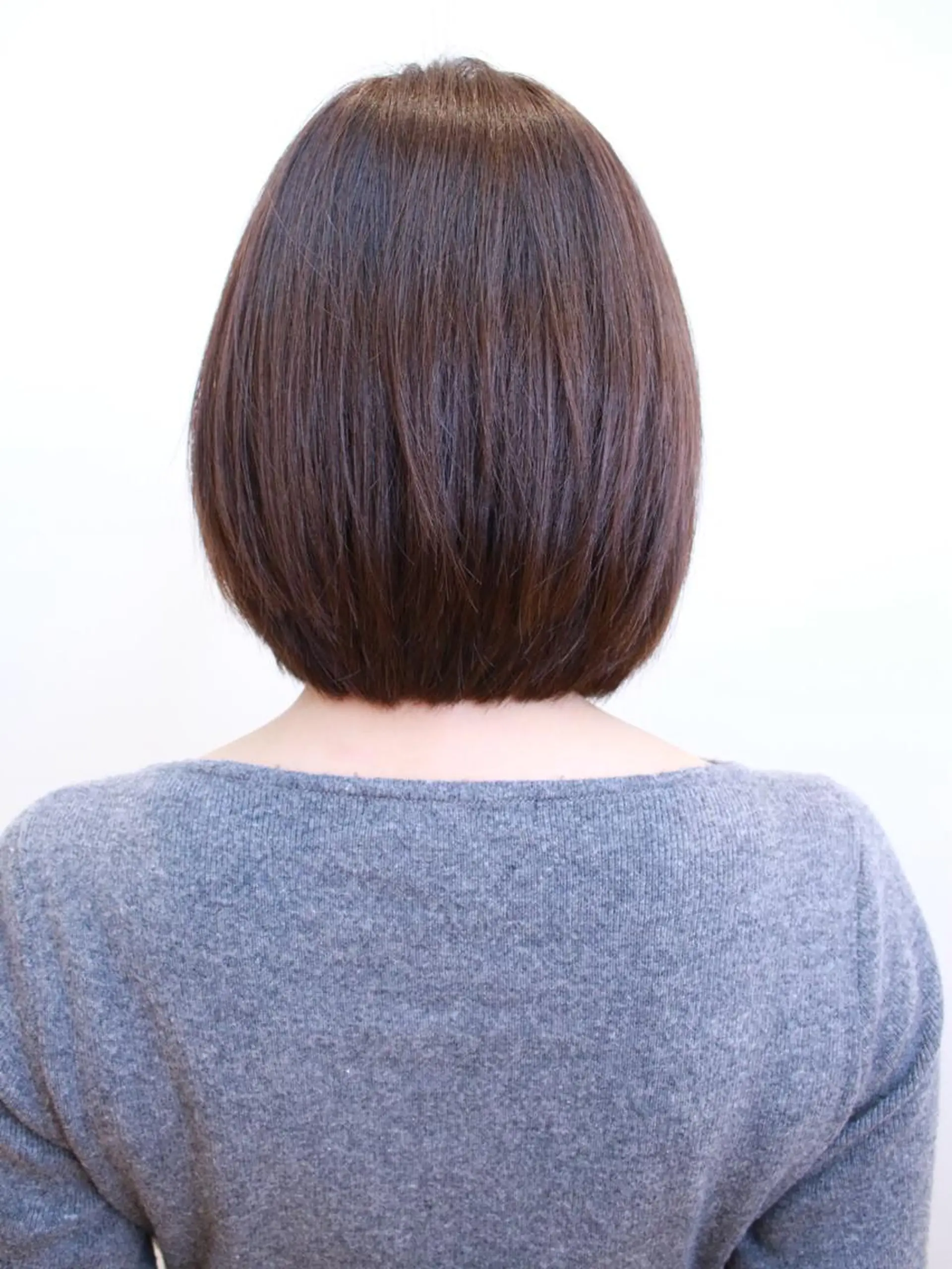 ショート カラー 湯浅 了一のヘアスタイル