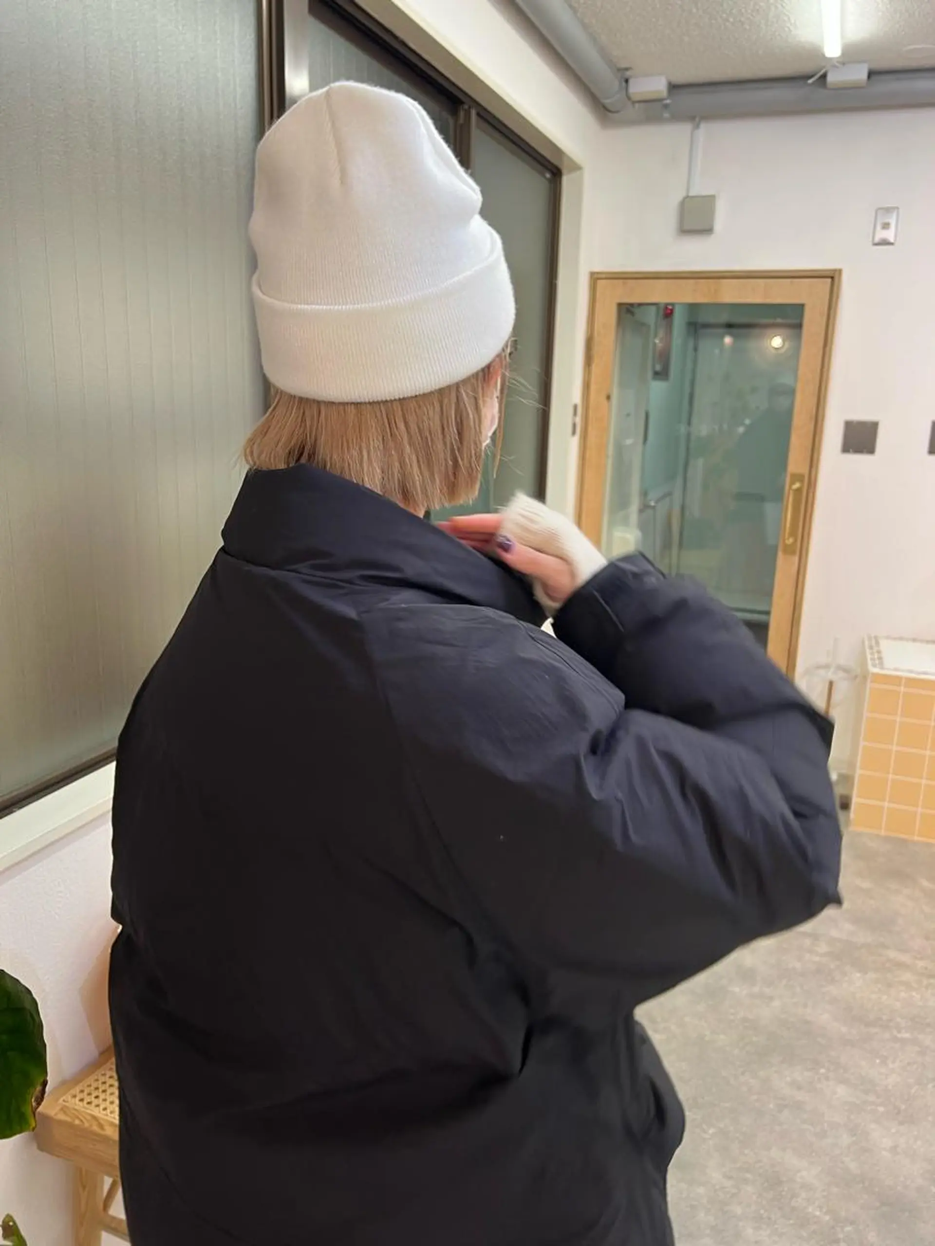 ショート カラー 顔周りレイヤー/韓国 ブリーチminamiのヘアスタイル