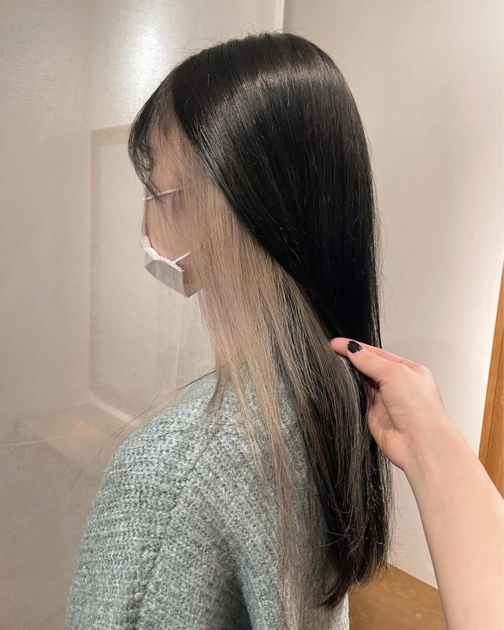 ロング カラー LOREN/ miuのヘアスタイル