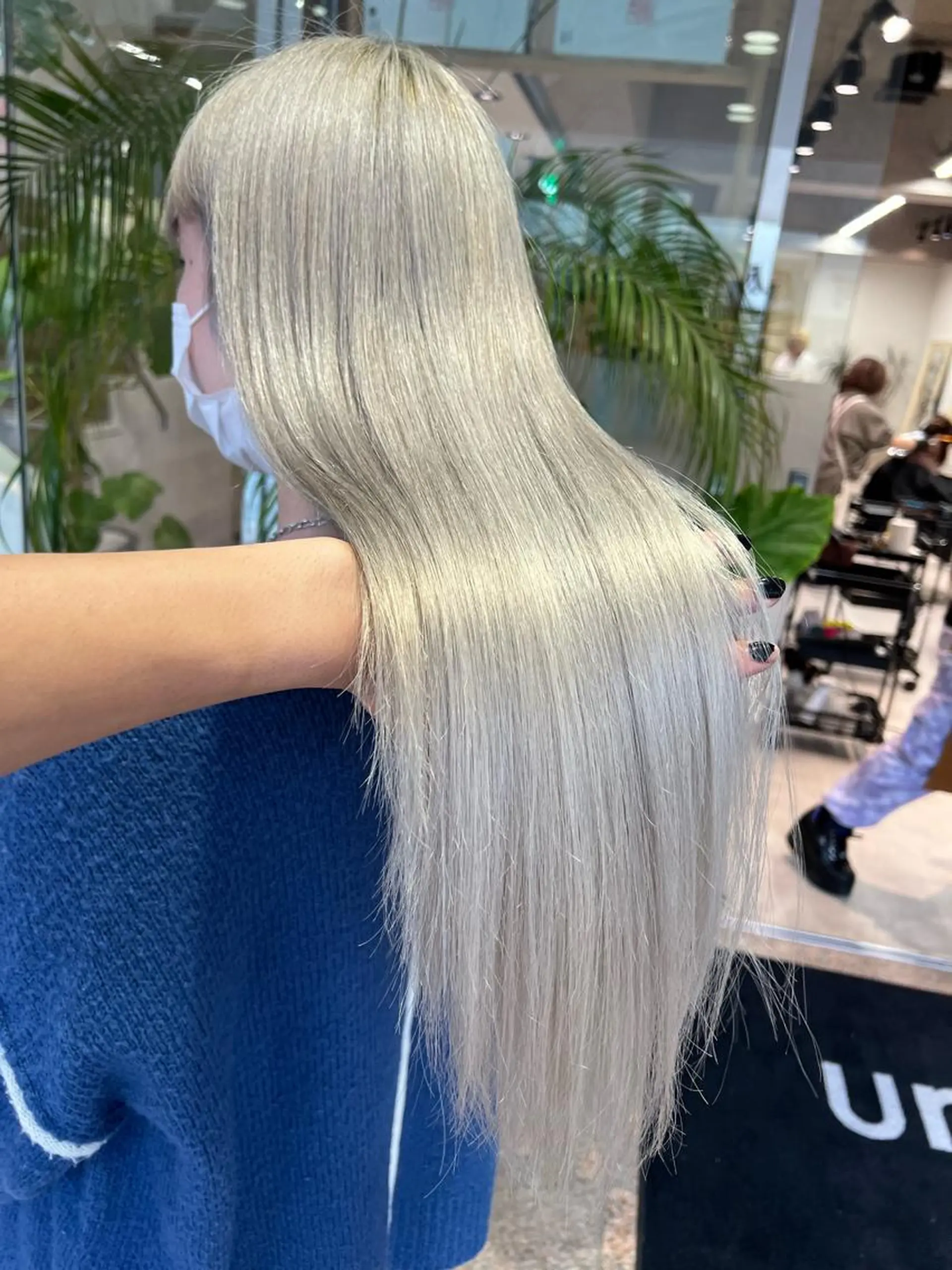 セミロング カラー ヘアカラー トリートメント 🍀お悩み改善憧れの 美髪　小林風雅のヘアスタイル