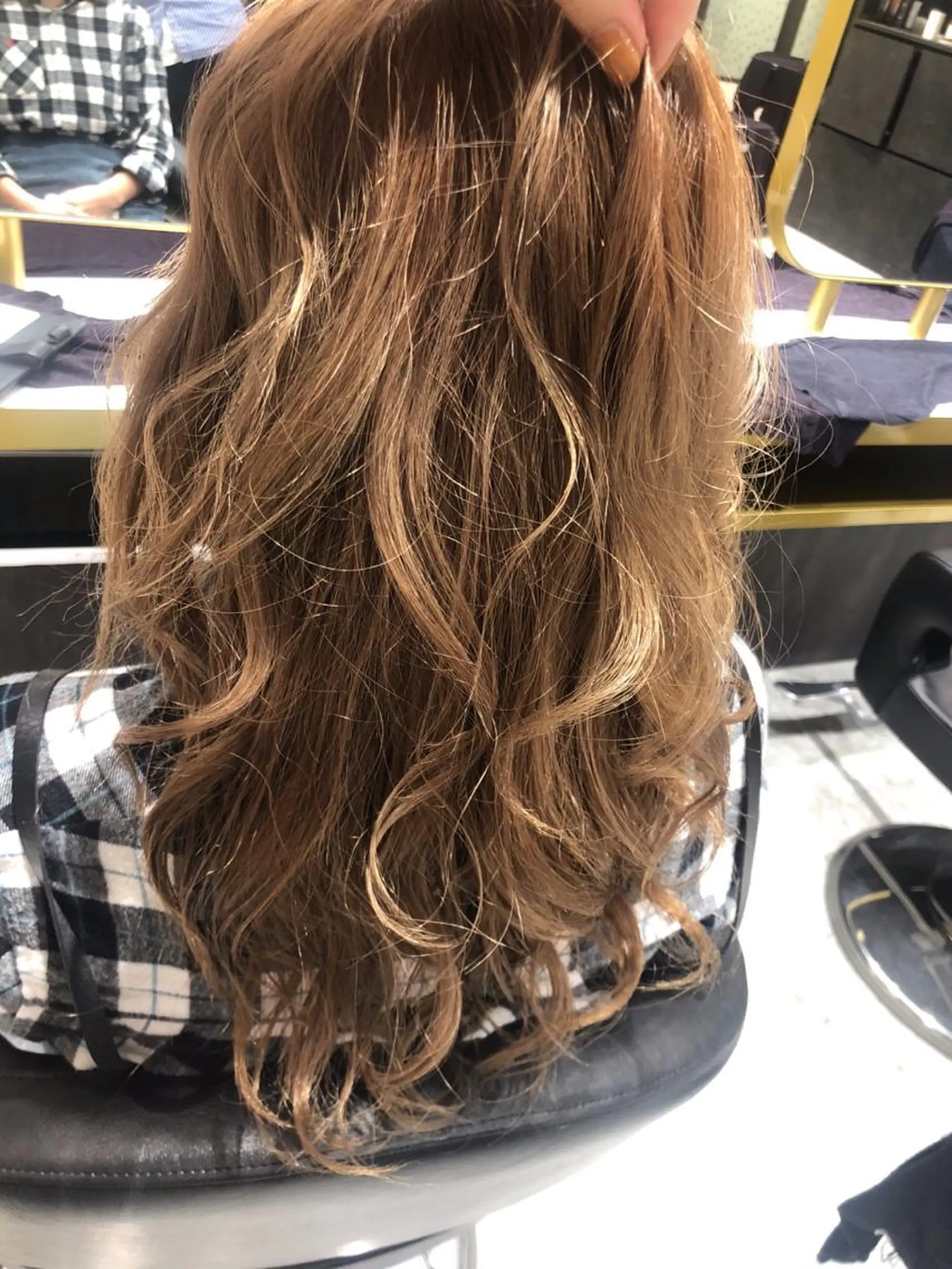 セミロング カラー ベージュカラー 久保田 茜のヘアスタイル