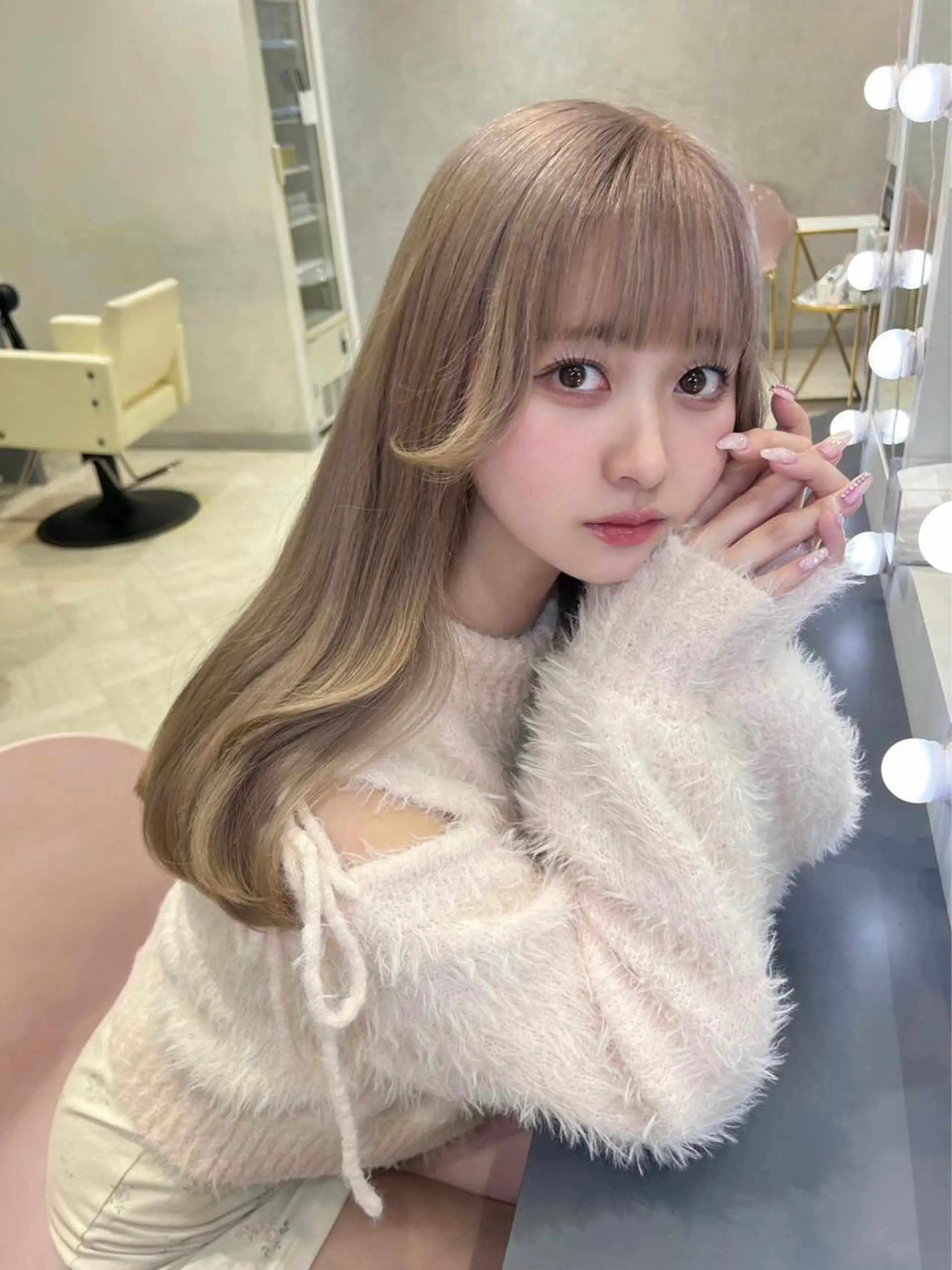 ロング カラー クルミ🤍ピンク 🎀韓国ヘアのヘアスタイル