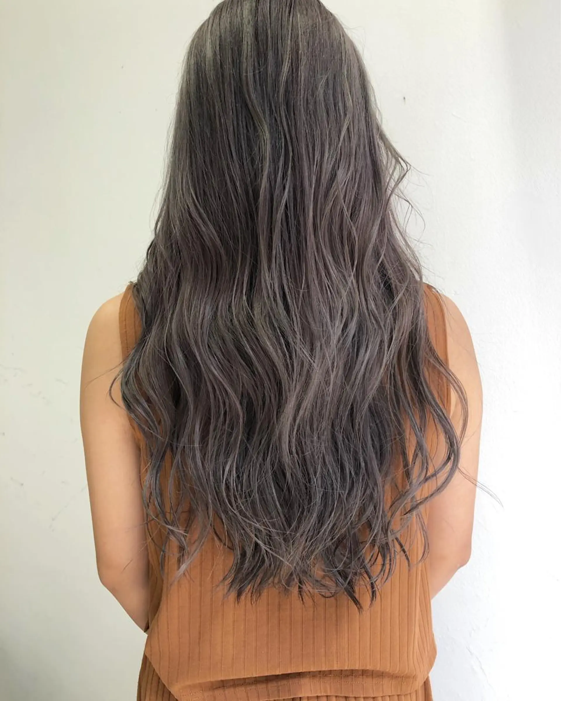 ロング カラー ヘアカラー トリートメント Tao所属・藤川 大智のヘアスタイル